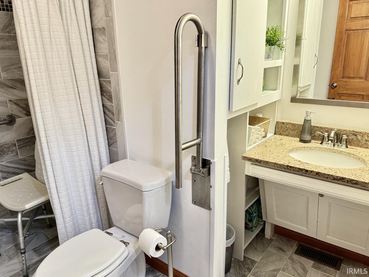 399 S Woodlawn Street