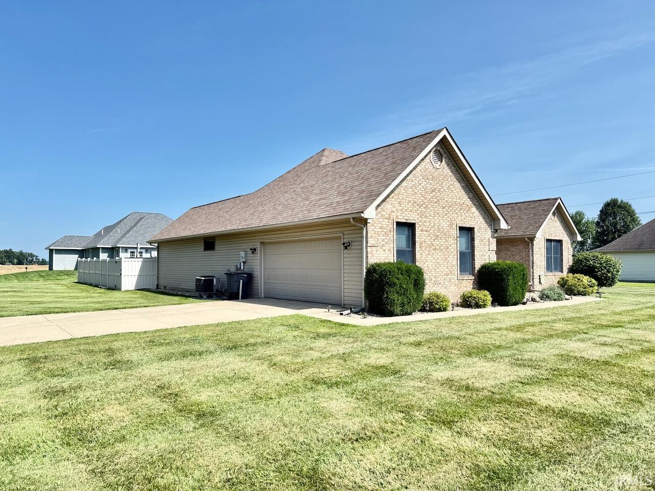 399 S Woodlawn Street