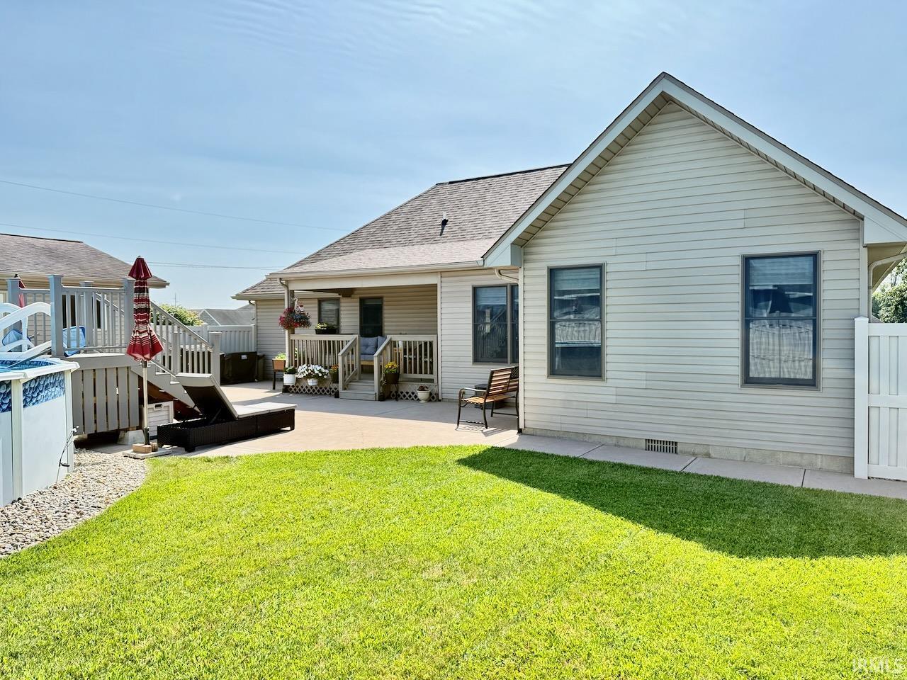 399 S Woodlawn Street