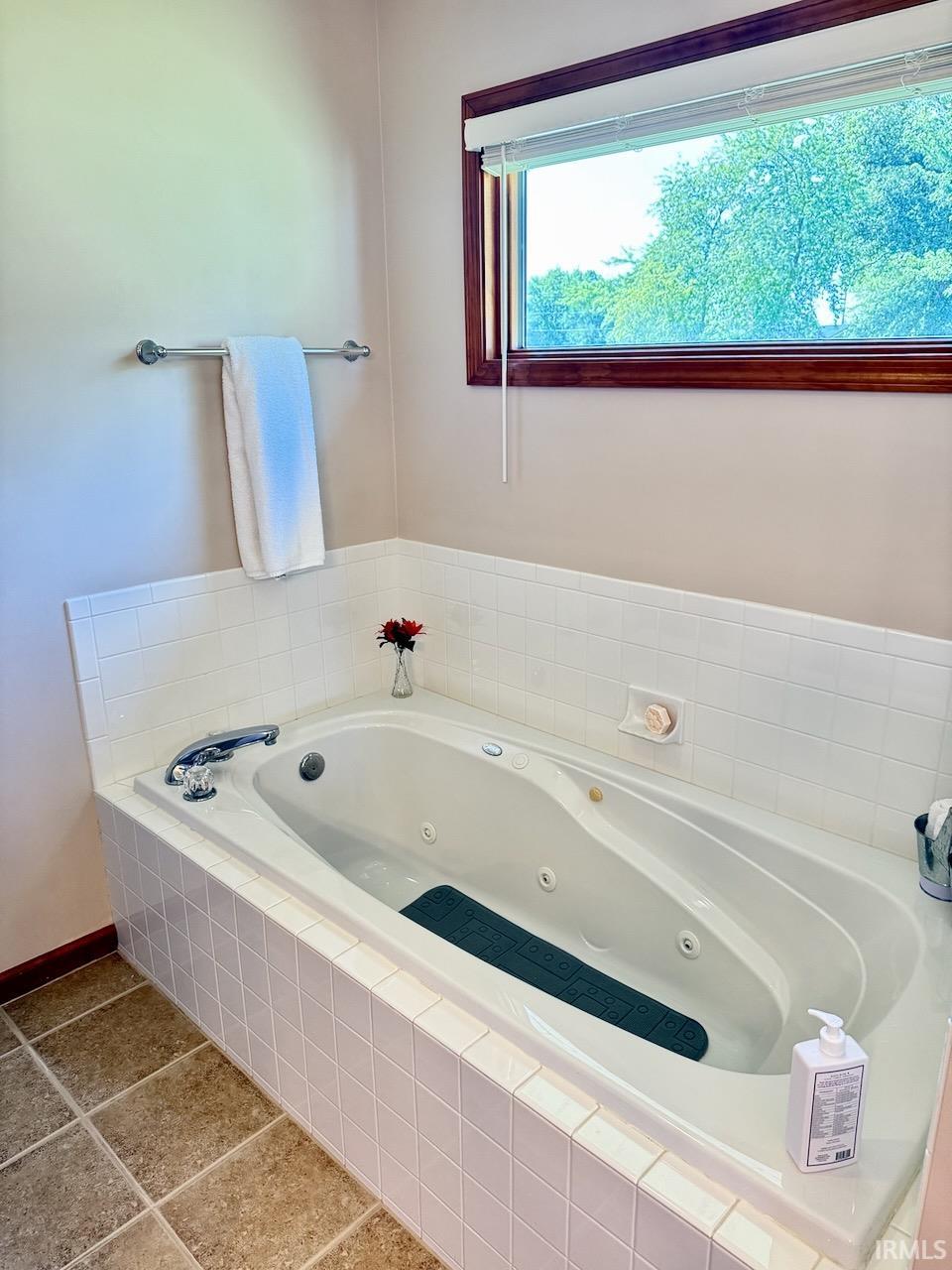 399 S Woodlawn Street