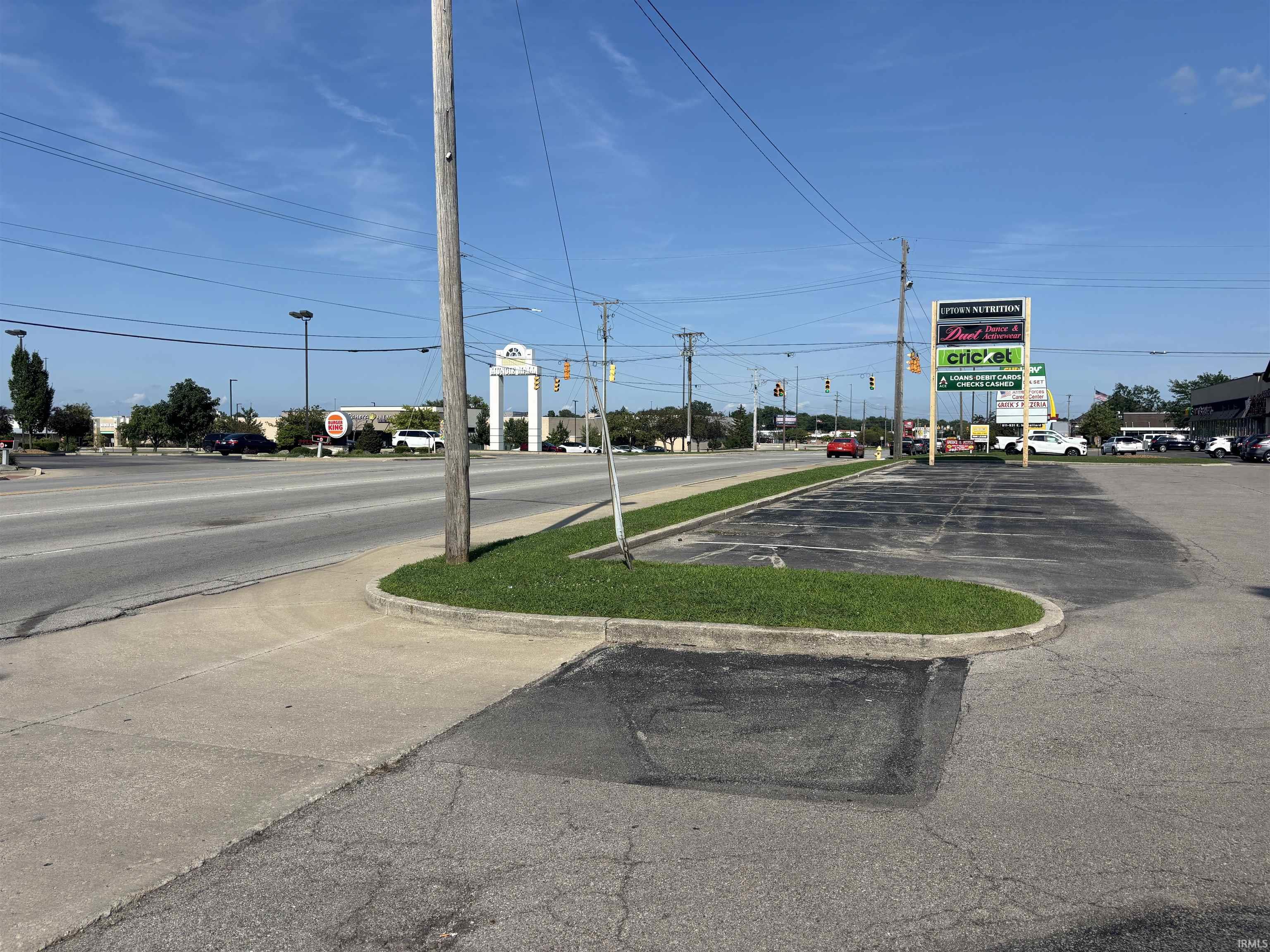 705 E McGalliard Road