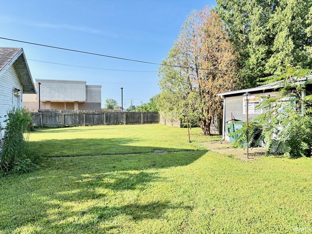 1724 Elm Street