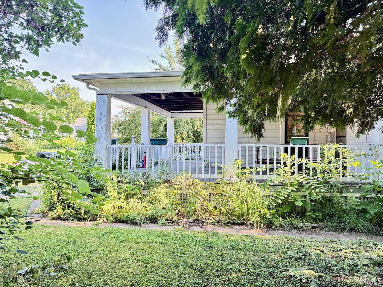 1724 Elm Street