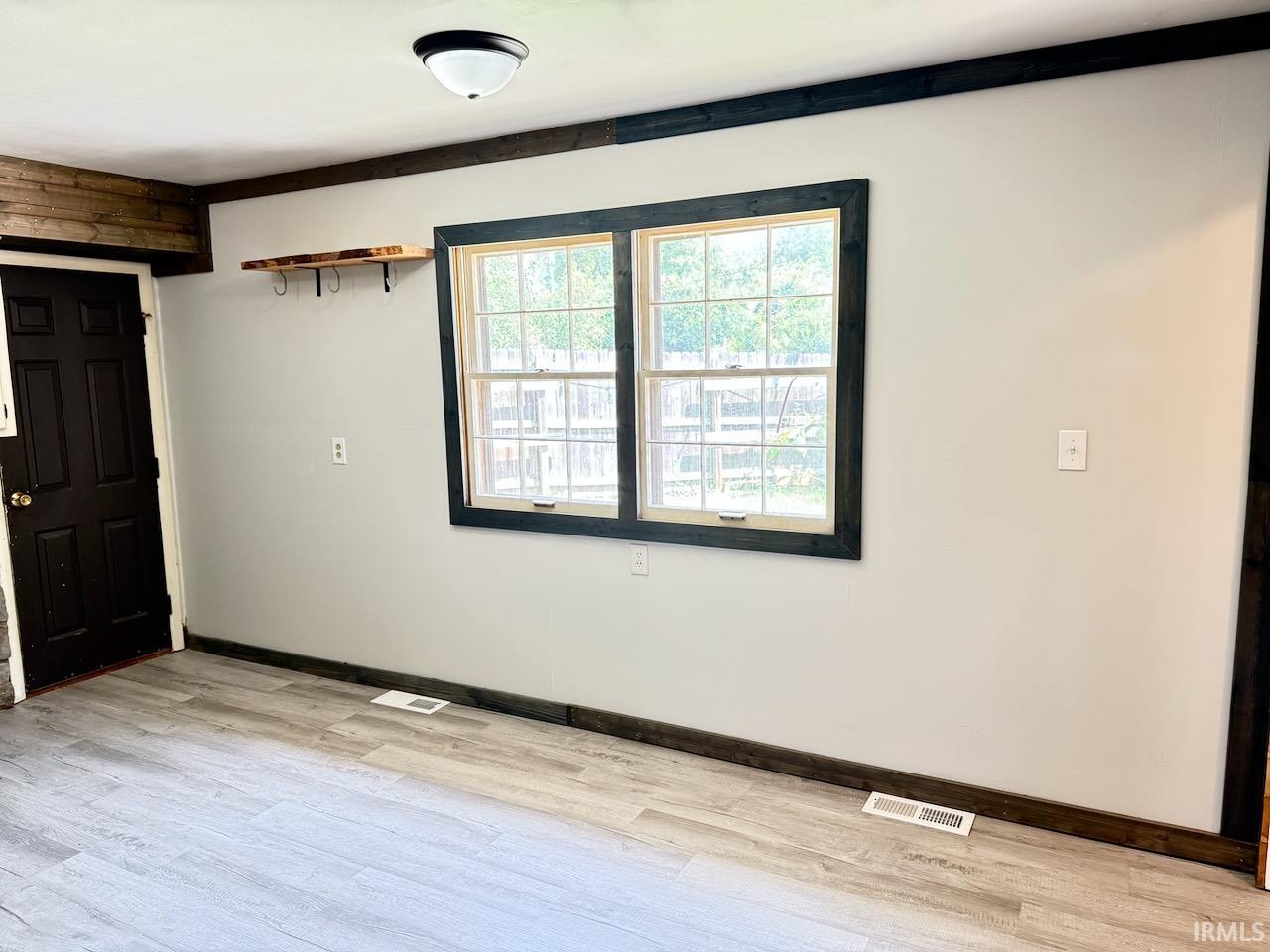 2409 W Barcelon Drive