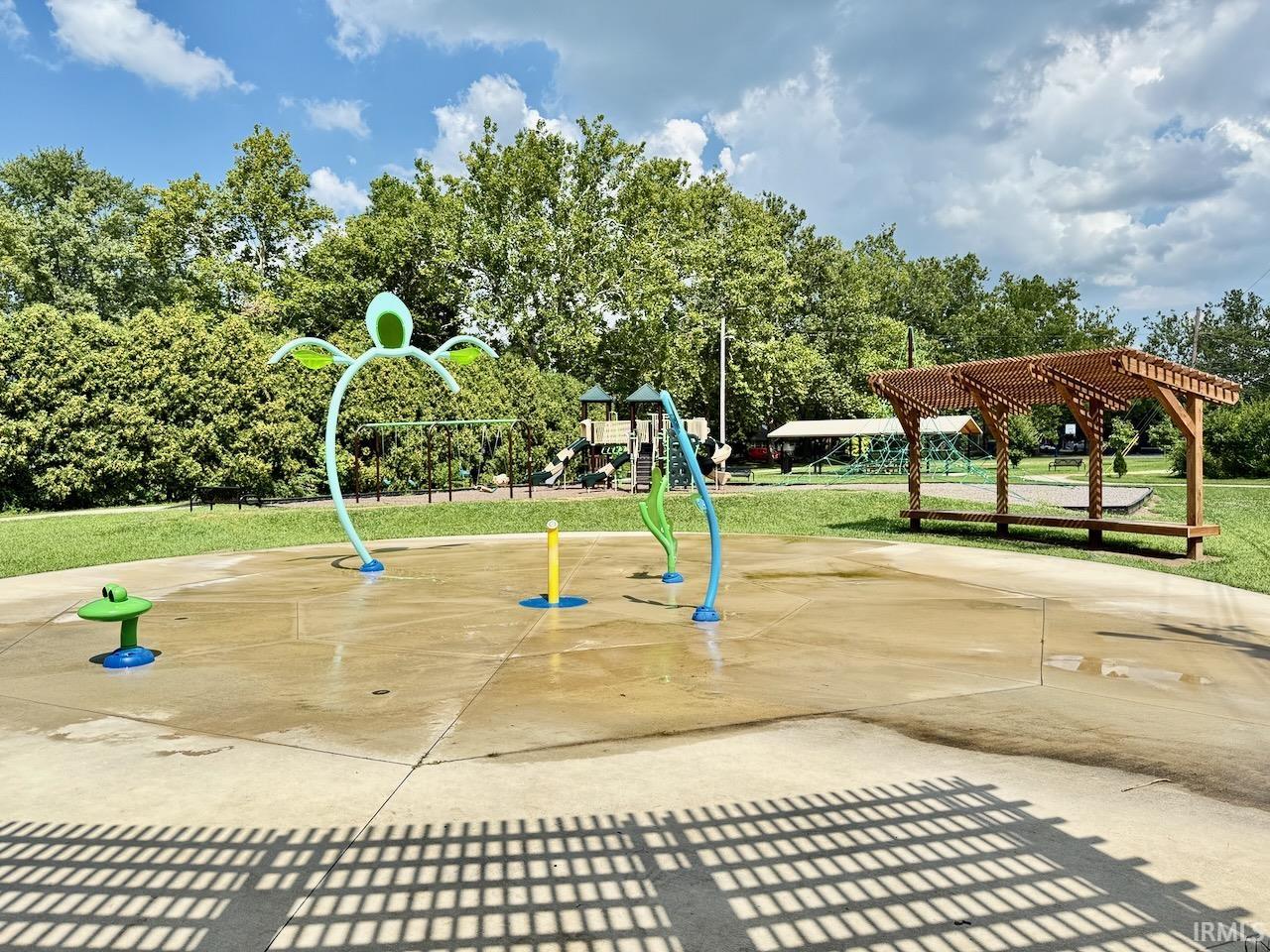 2409 W Barcelon Drive