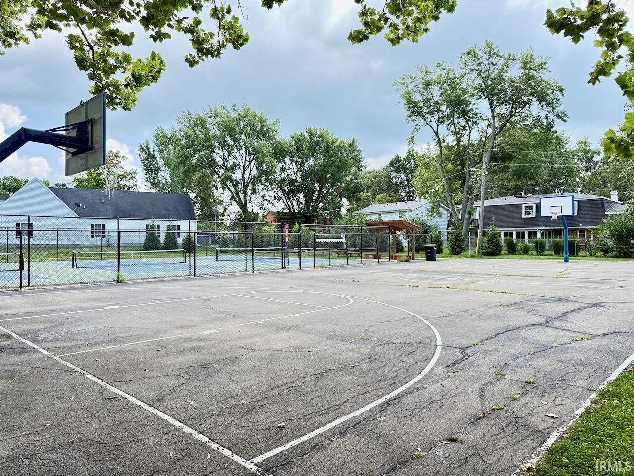 2409 W Barcelon Drive