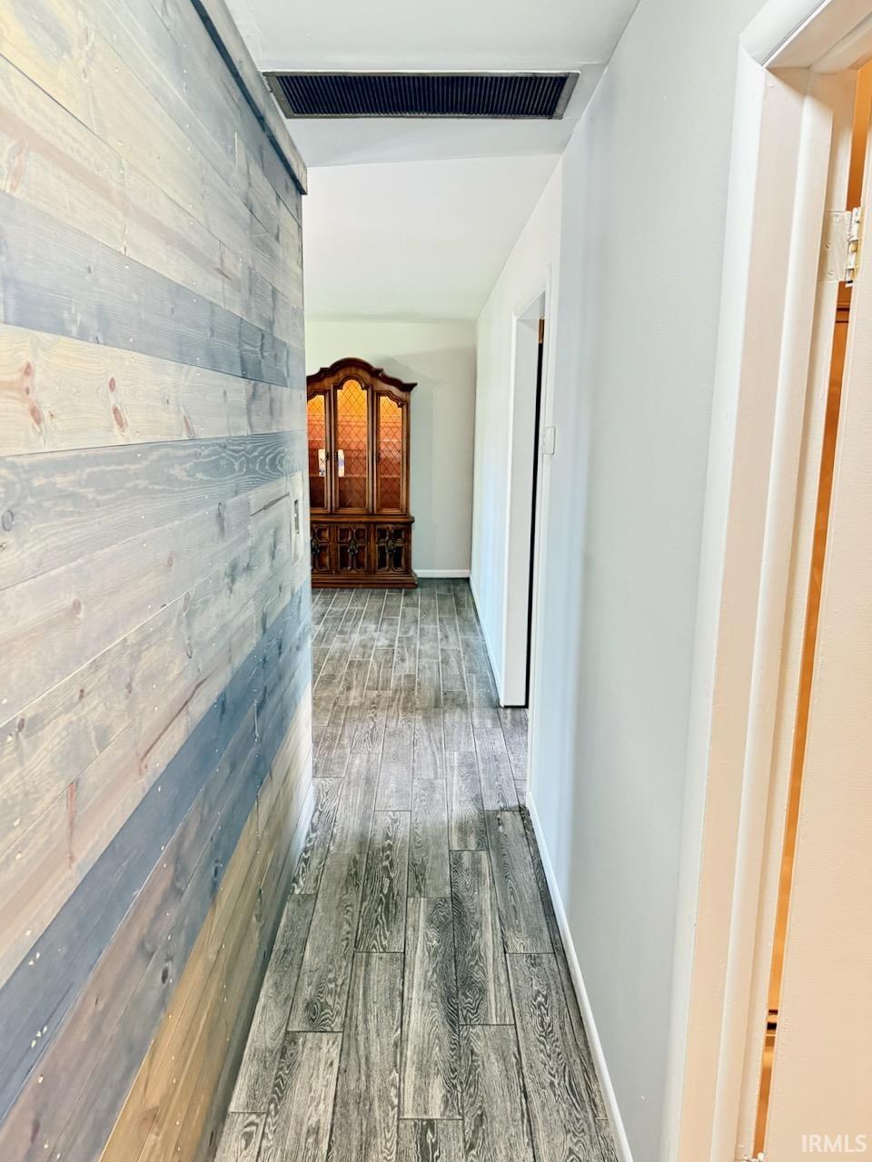 2409 W Barcelon Drive