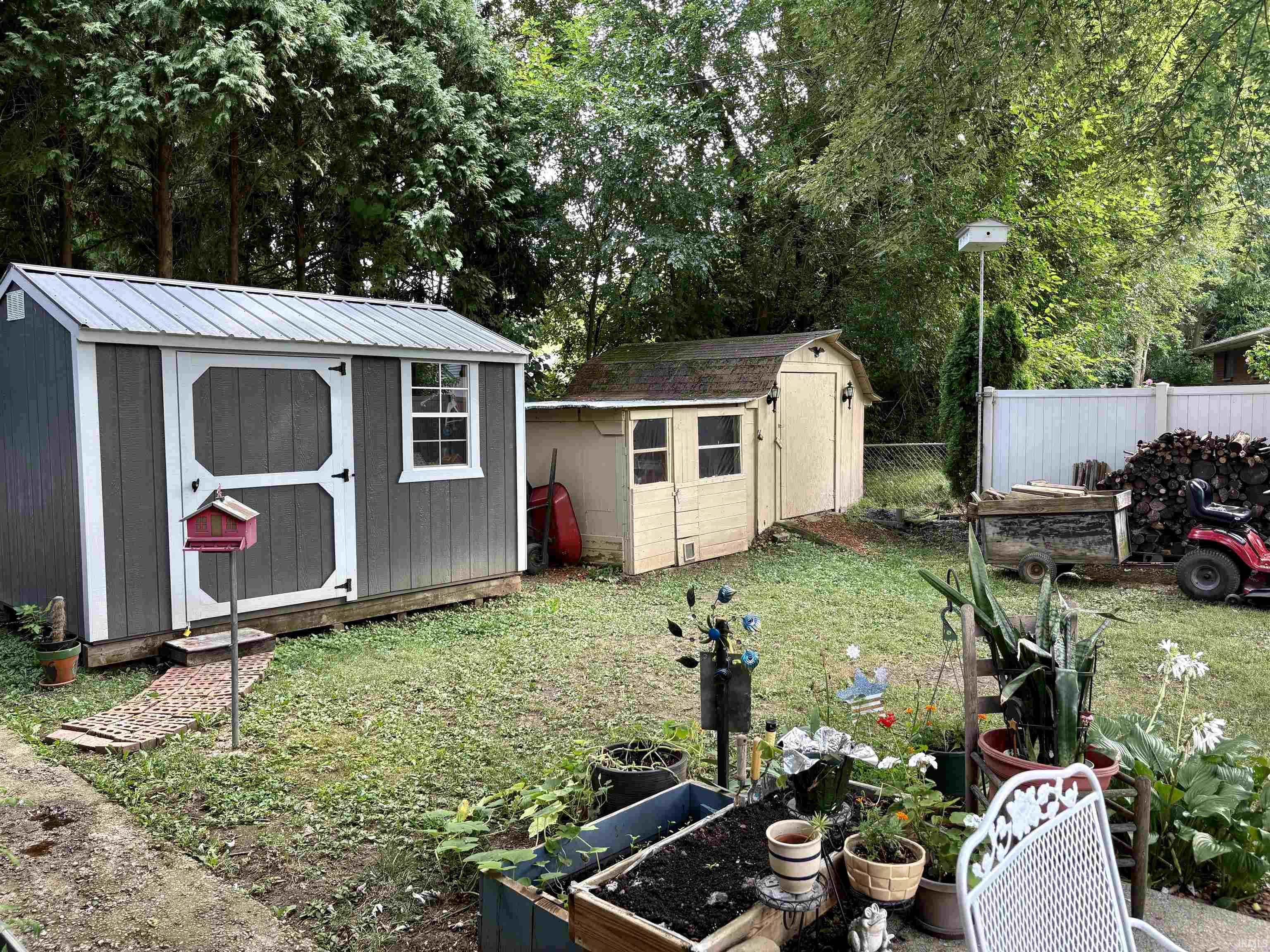 920 E Front Street