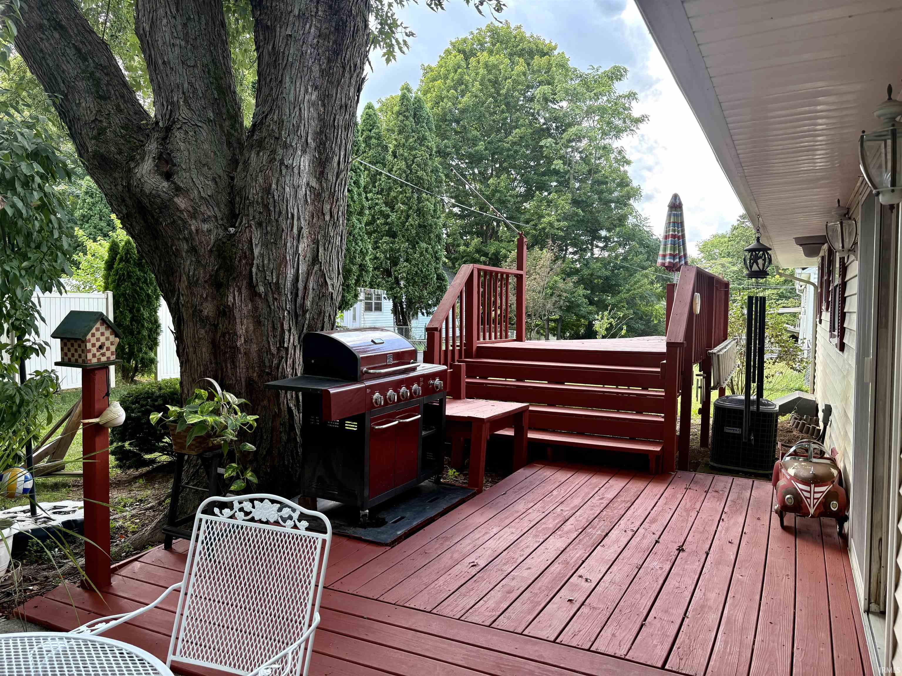 920 E Front Street