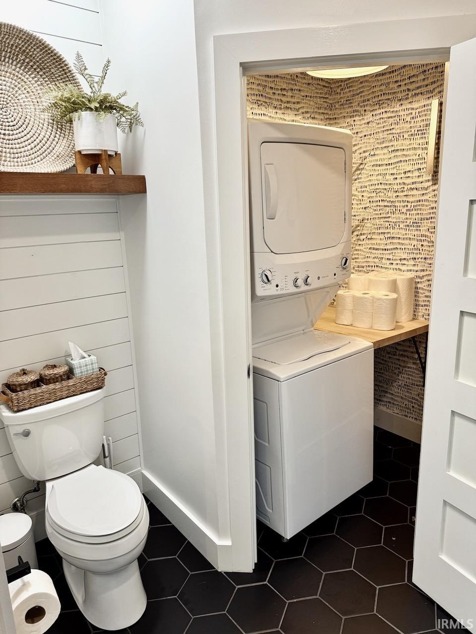 109, 107, & 113 E Main Street