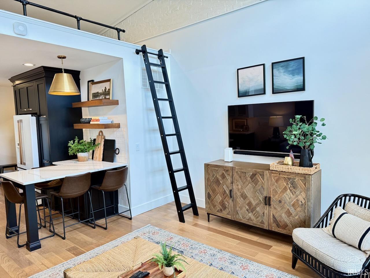 109, 107, & 113 E Main Street