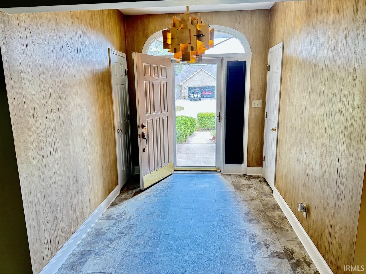 5600 W Old Stone Road