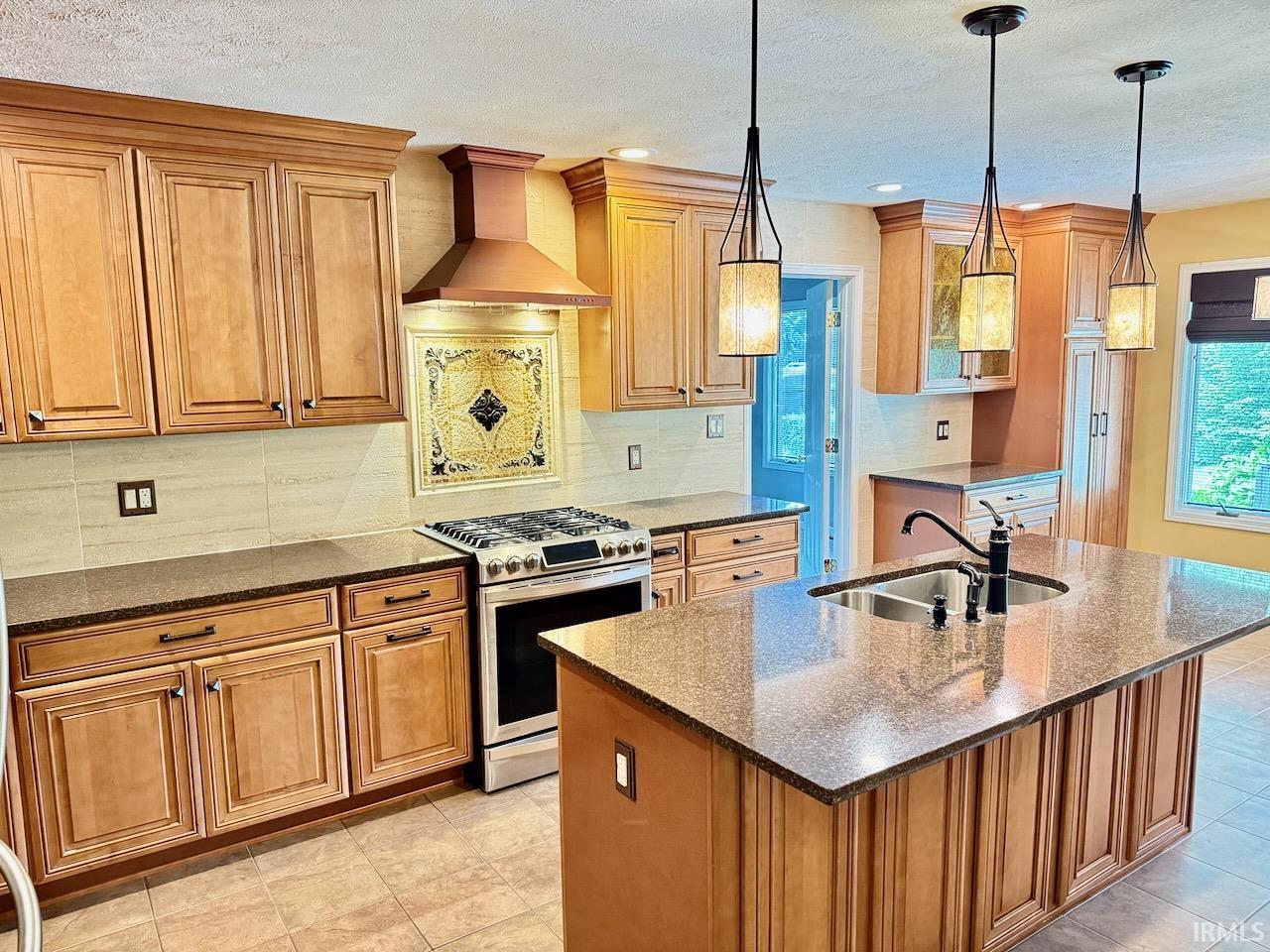 5600 W Old Stone Road