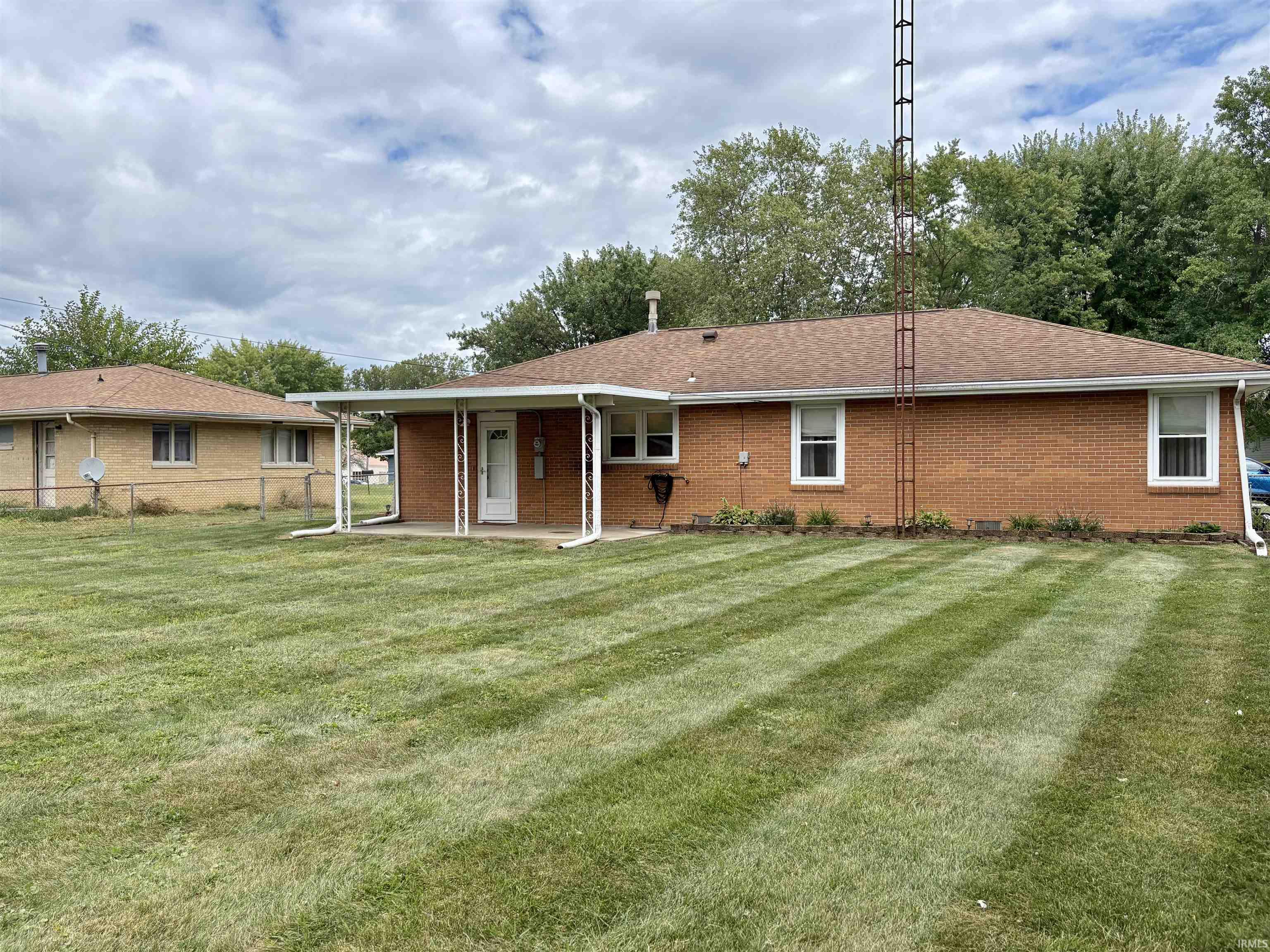 1919 S Arlington Road