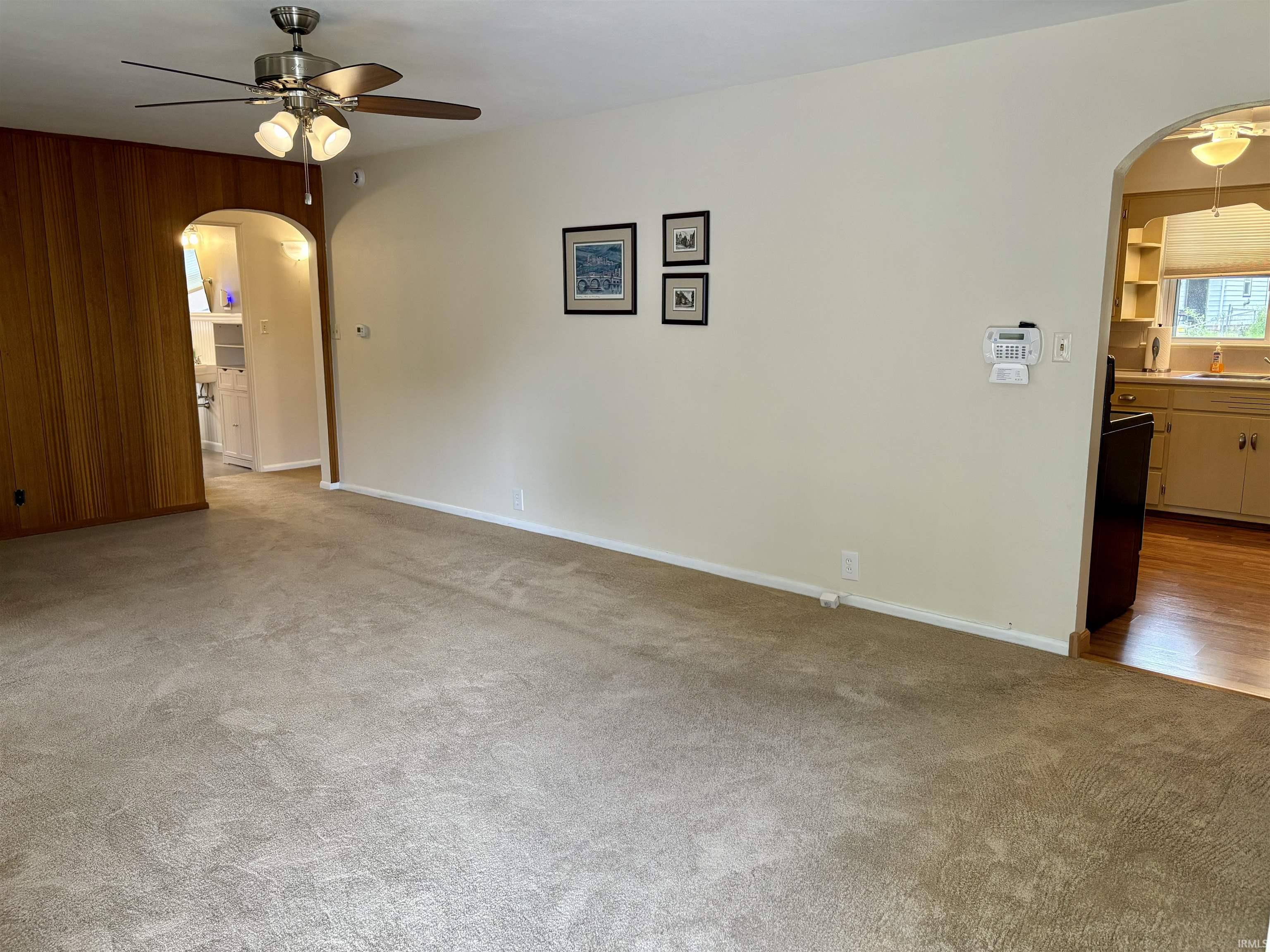1919 S Arlington Road