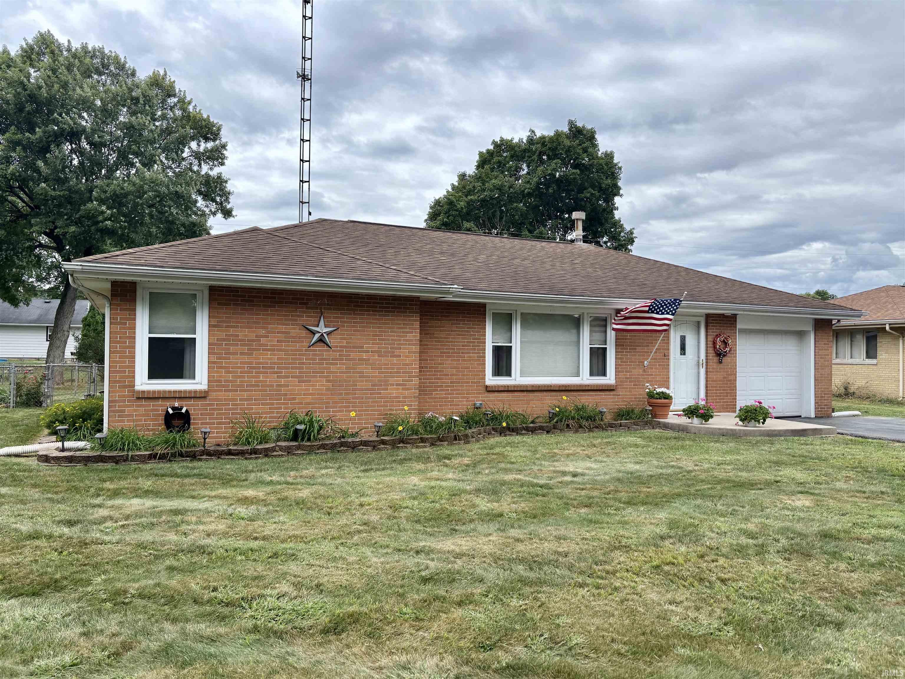 1919 S Arlington Road