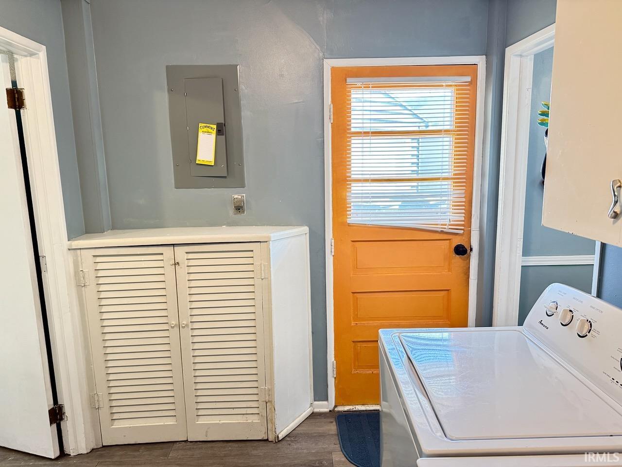 1401 W Glenn Ellyn Drive