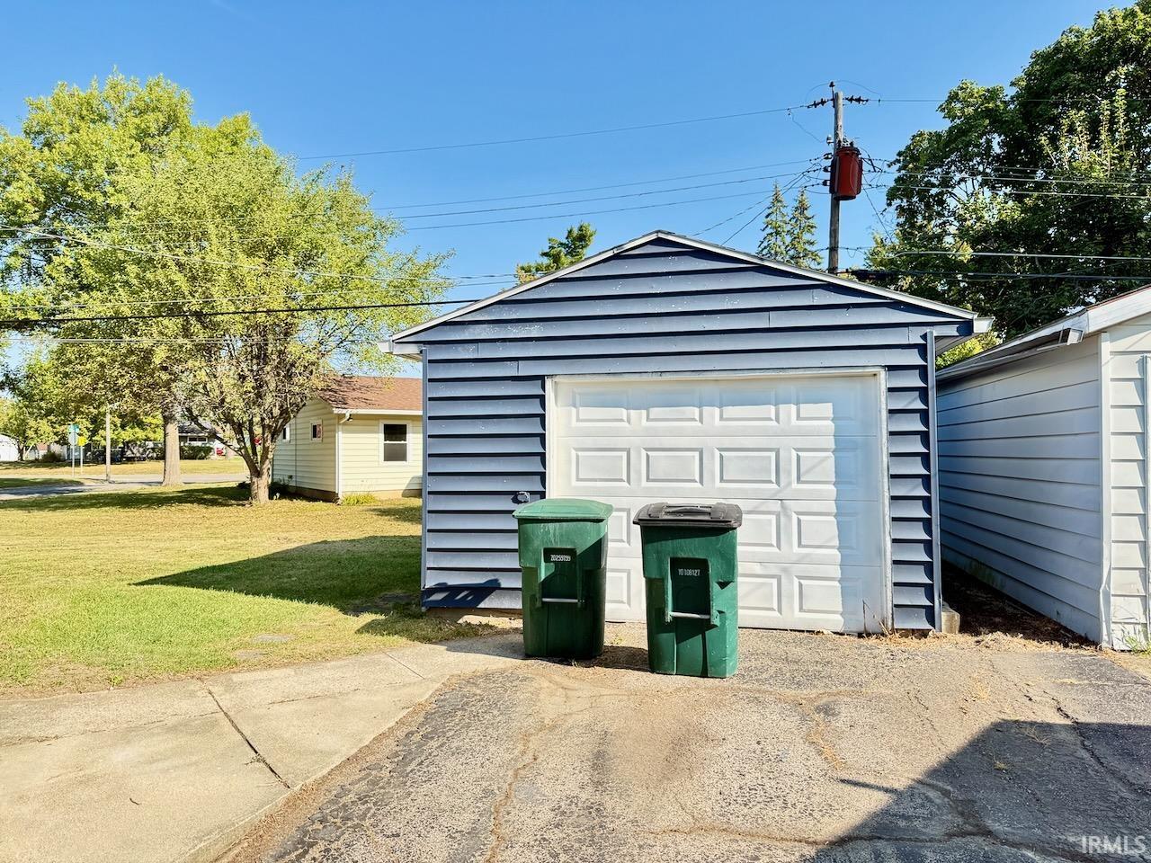 1401 W Glenn Ellyn Drive