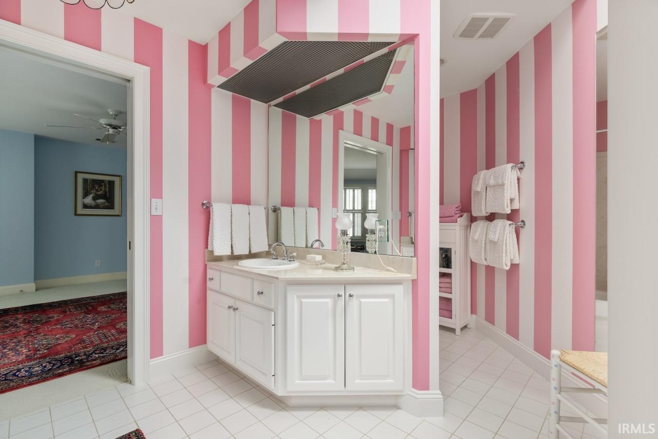 191 N Timber Ridge Court