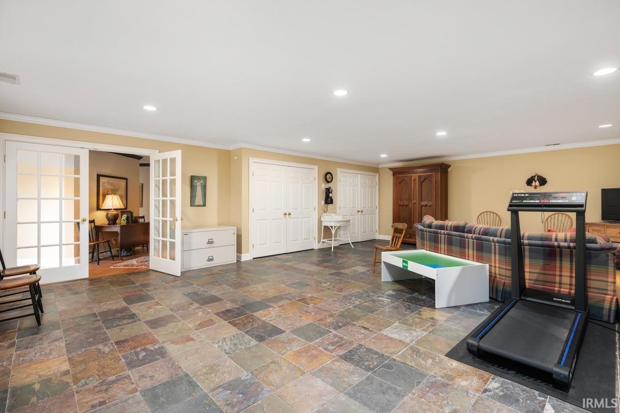 191 N Timber Ridge Court