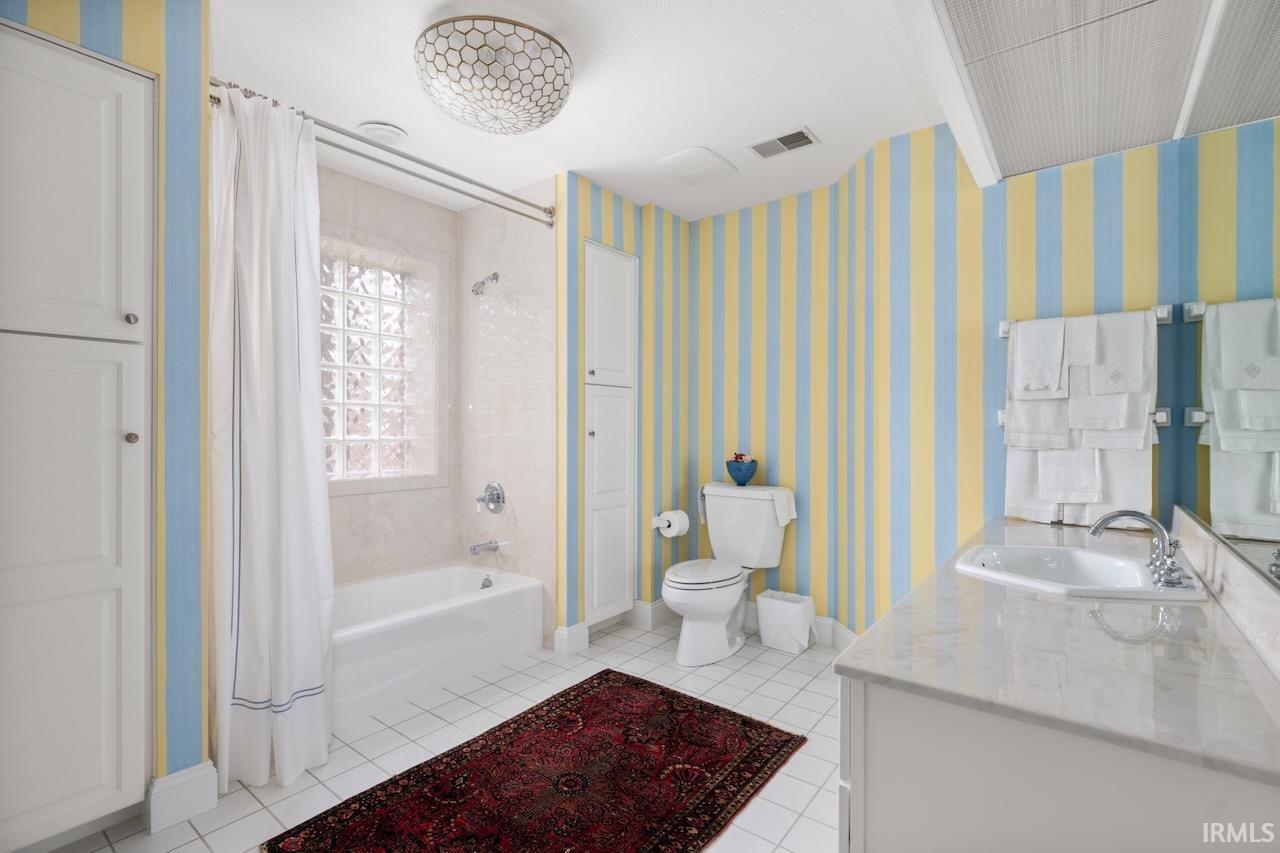 191 N Timber Ridge Court