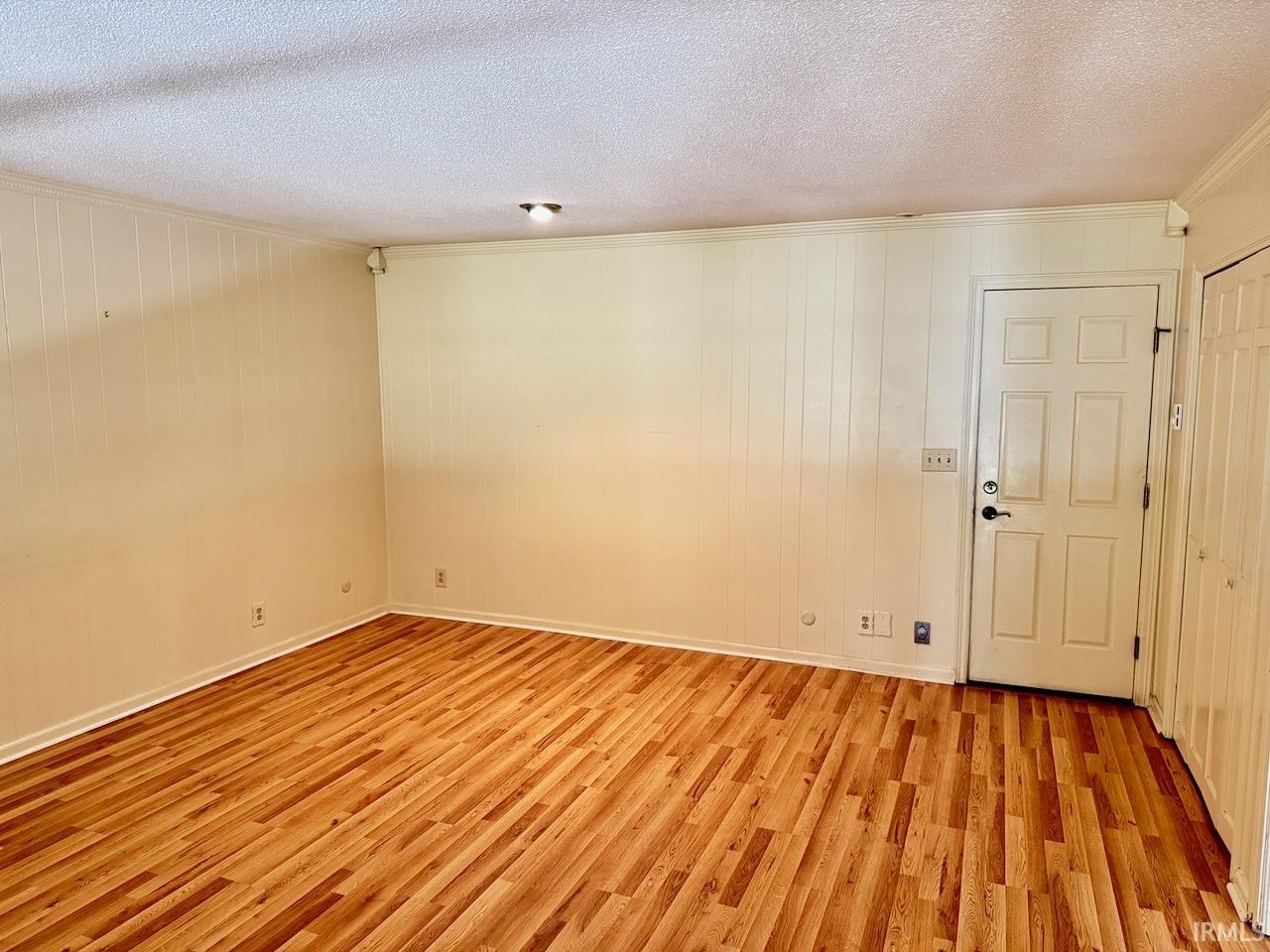 3505 W Pettigrew Drive