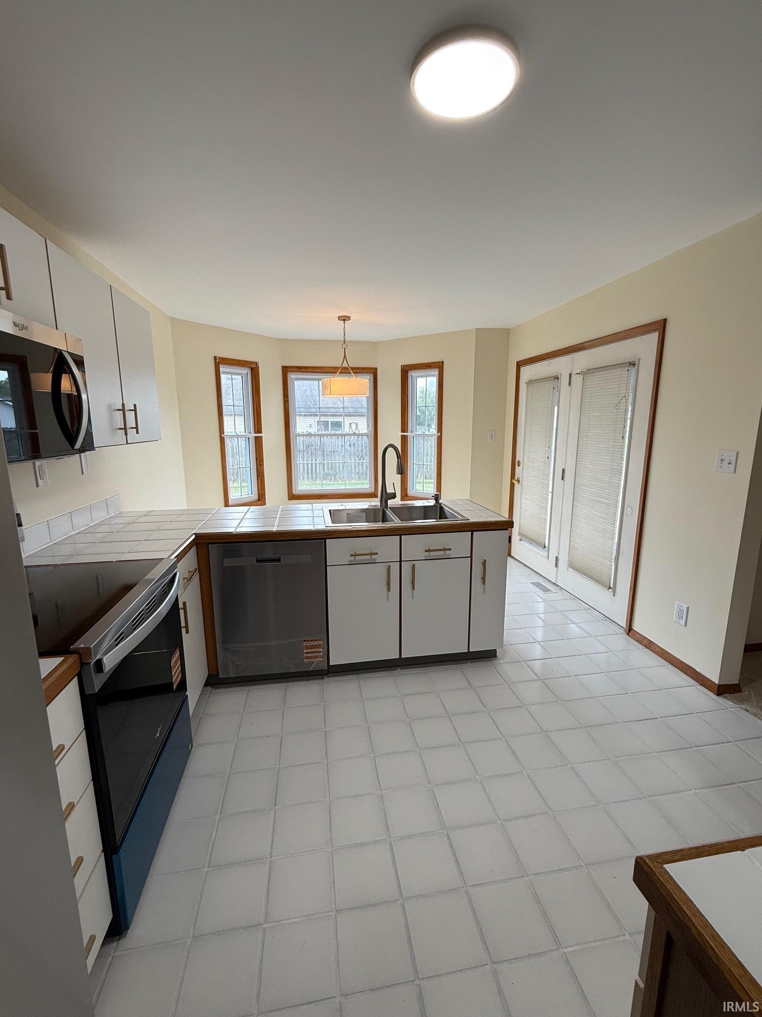 4405 W Sandpiper Drive