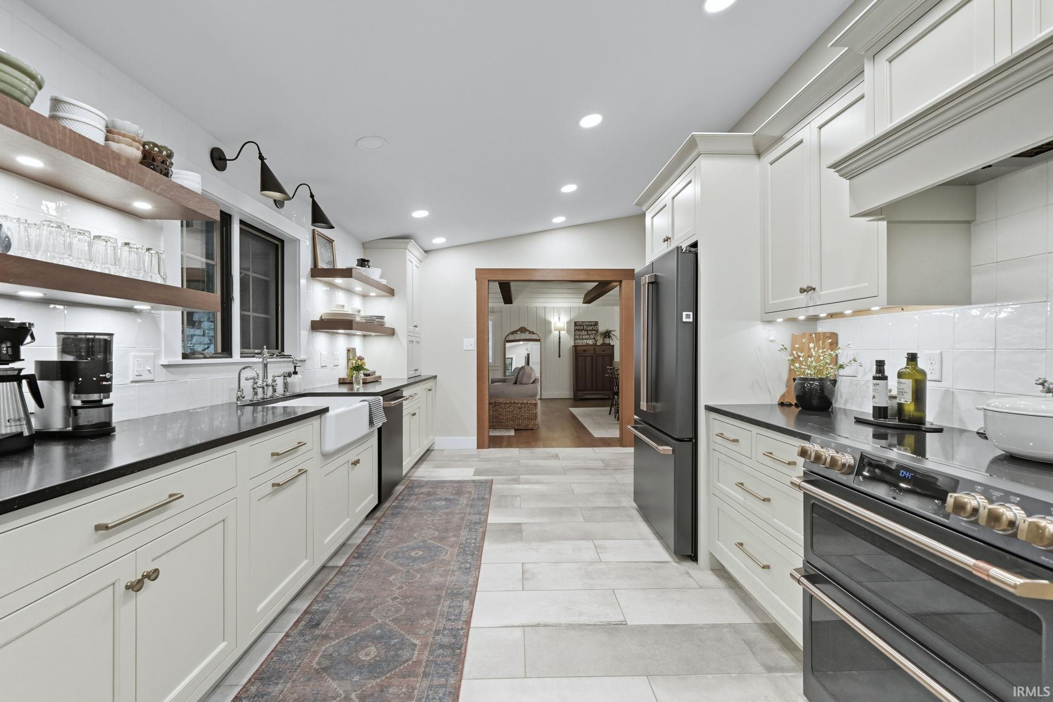 5509 W Pineridge Road