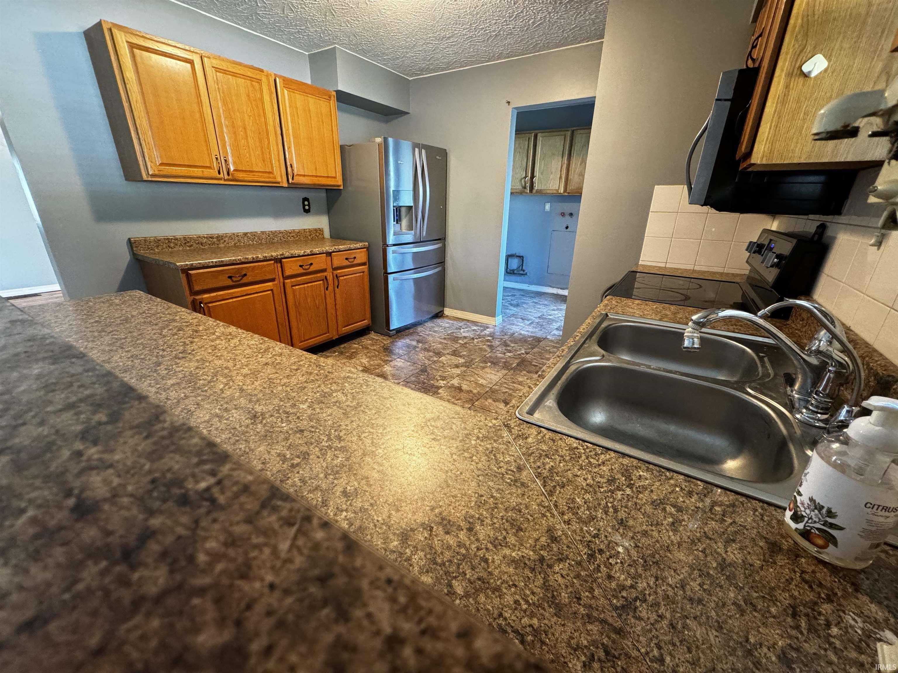 7100 N Wheeling Avenue