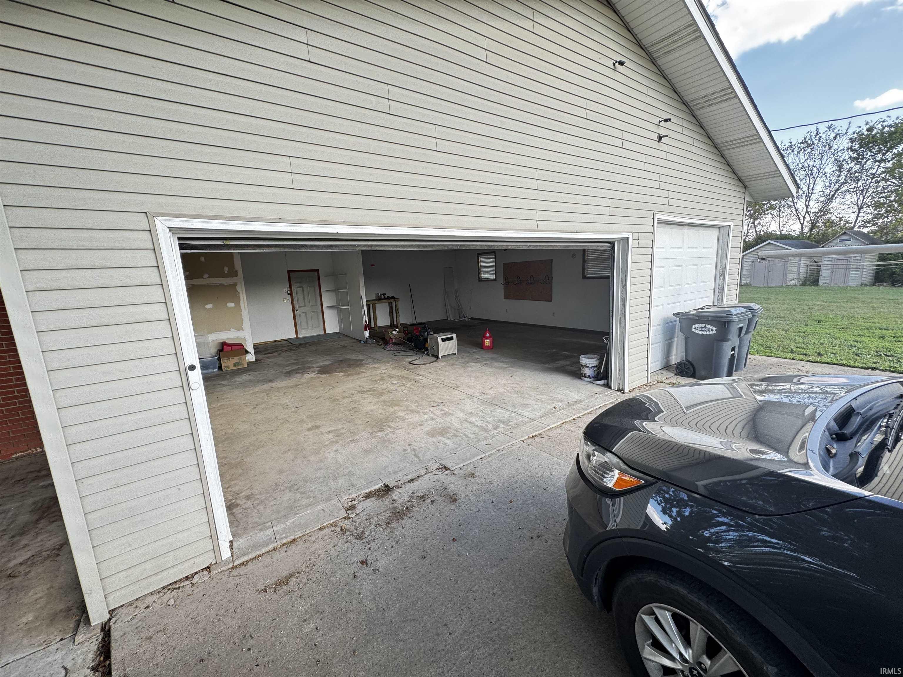 7100 N Wheeling Avenue