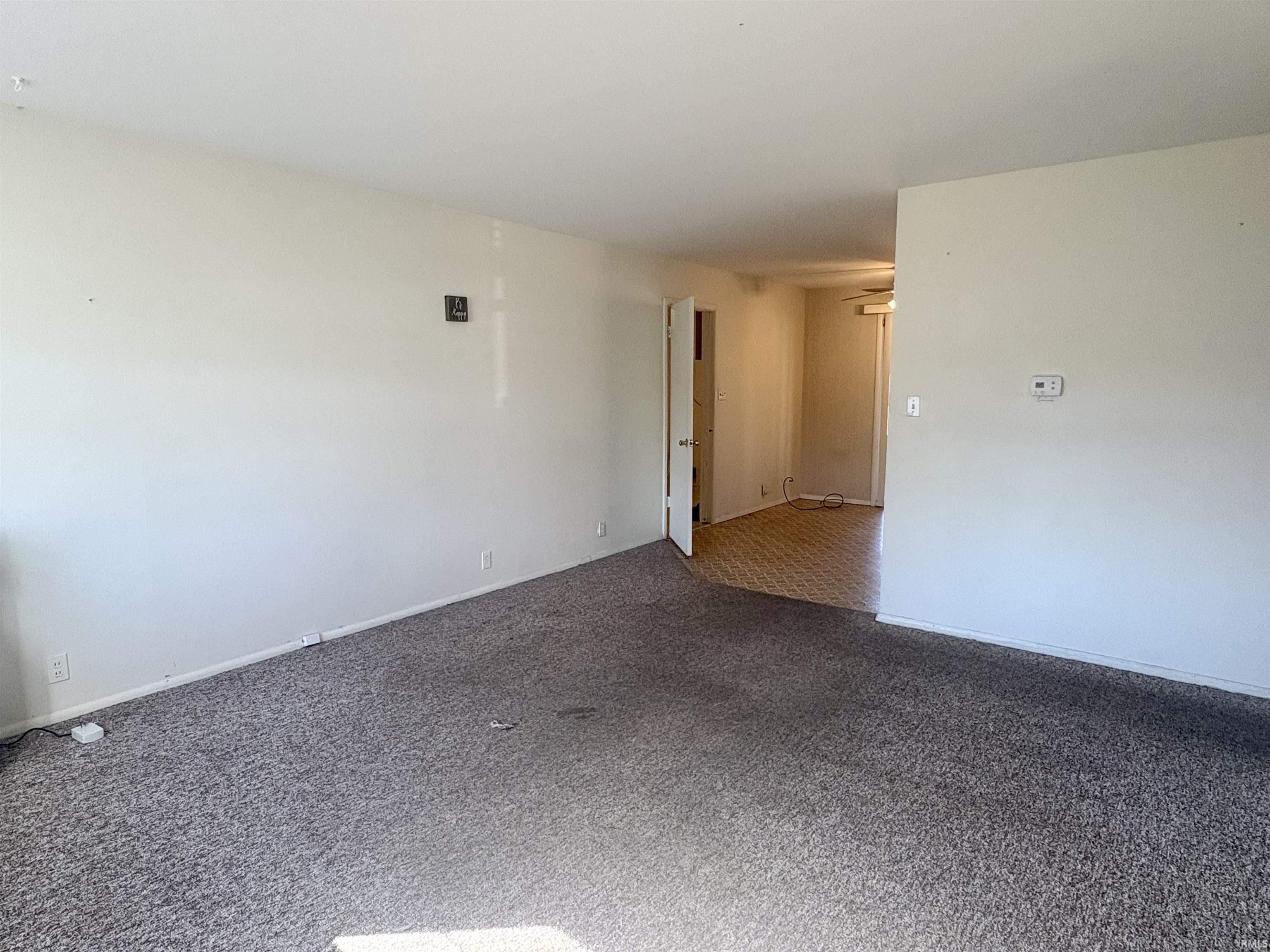 2704 W Brookfield Drive