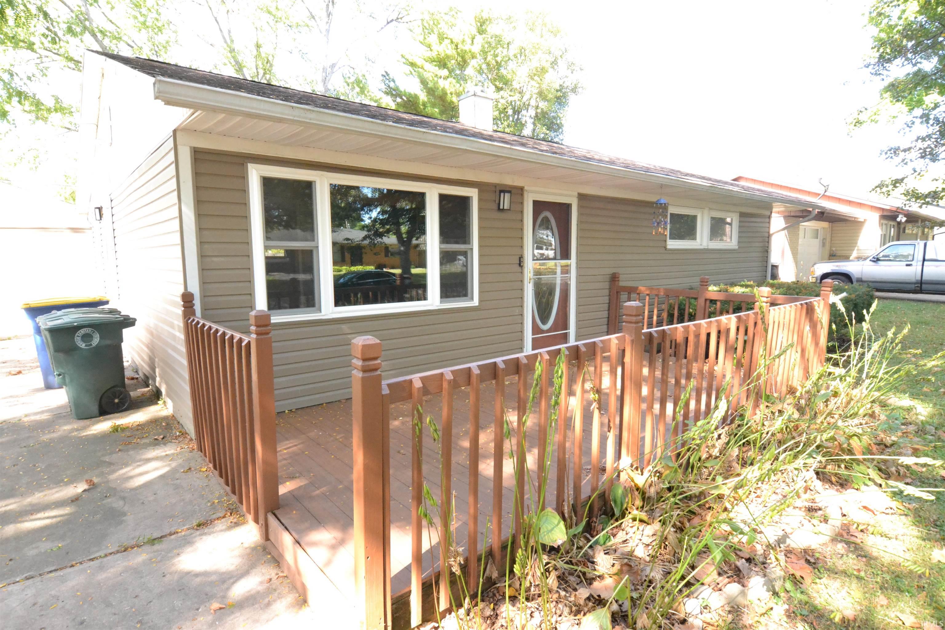 115 N Bittersweet Lane