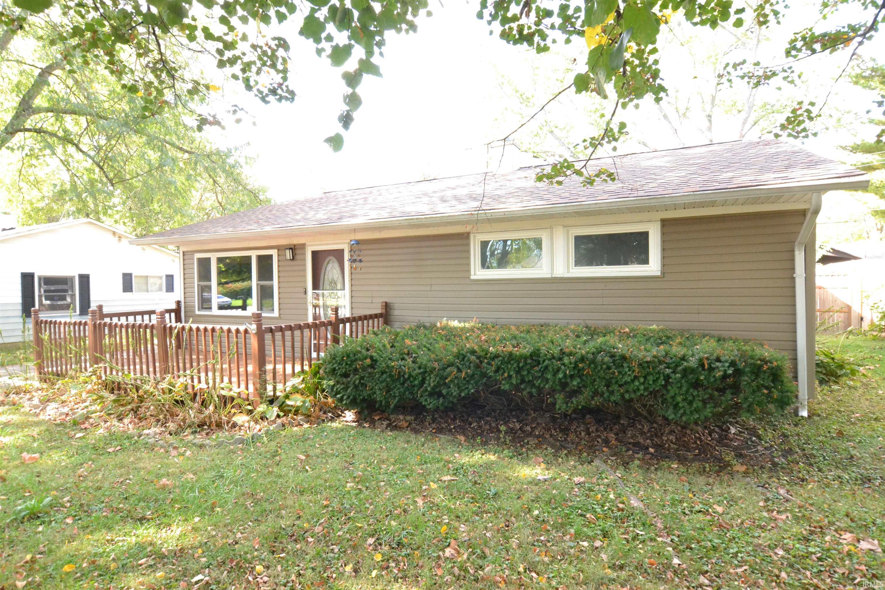 115 N Bittersweet Lane