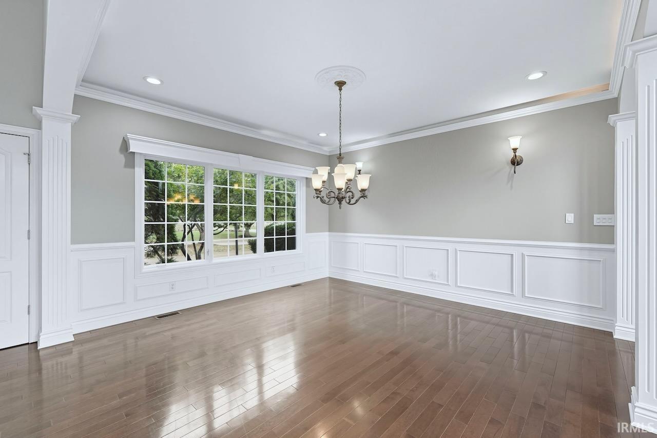 7105 W St Andrews Avenue