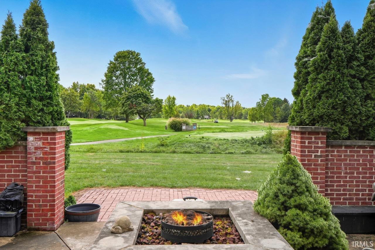 7105 W St Andrews Avenue