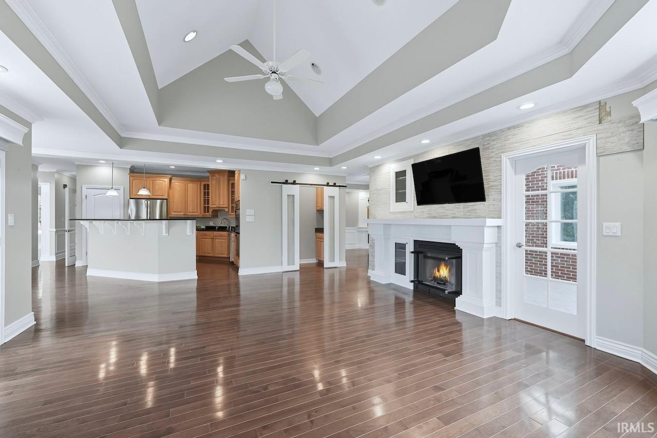 7105 W St Andrews Avenue