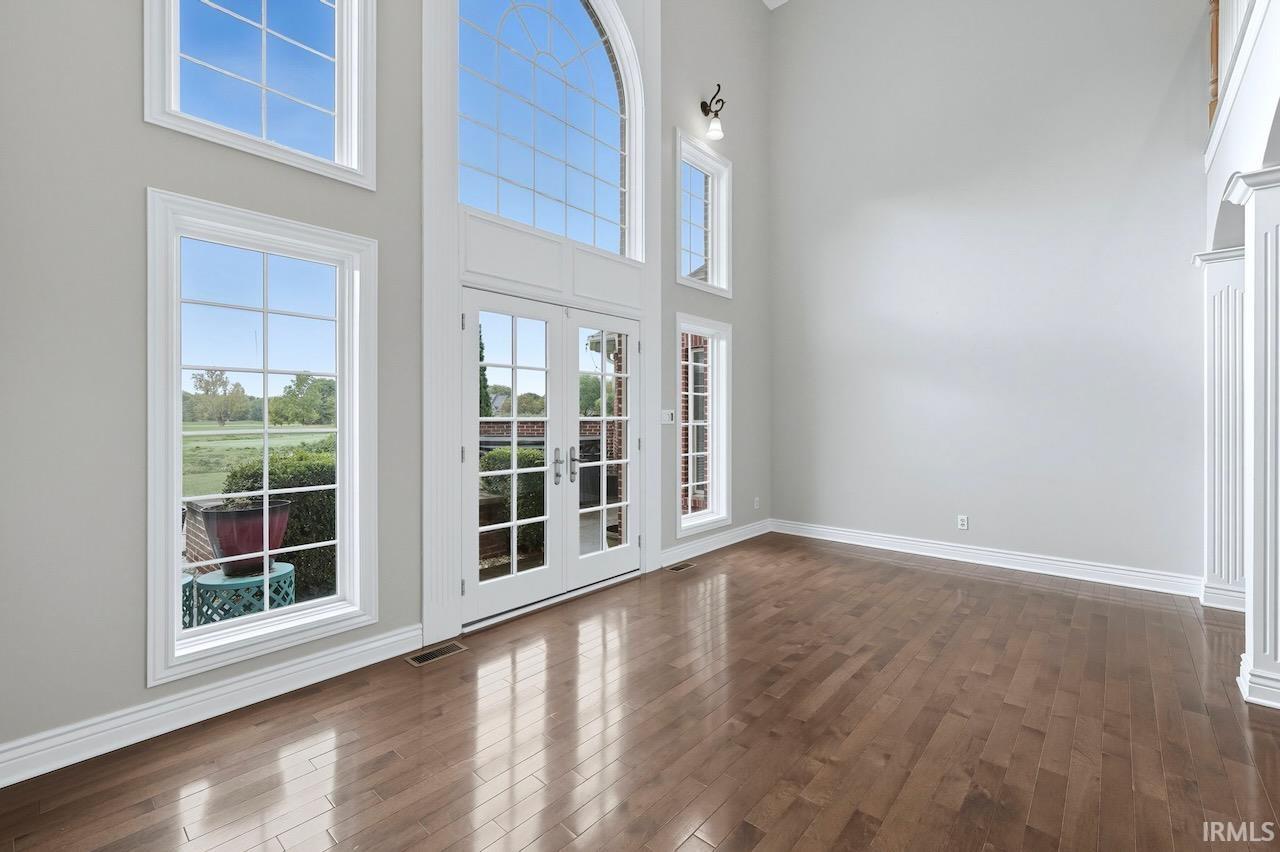 7105 W St Andrews Avenue