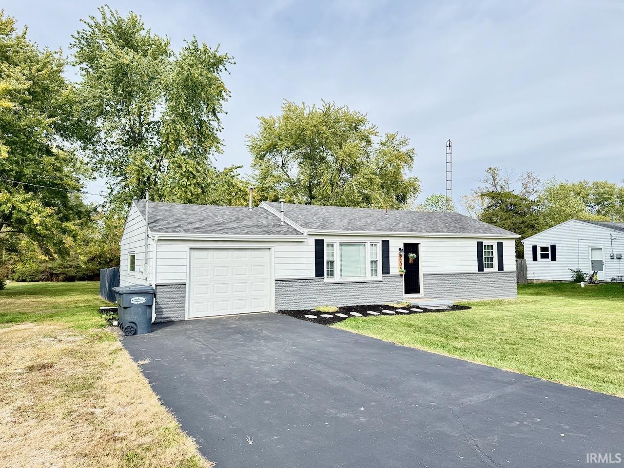 9204 E Miller Street