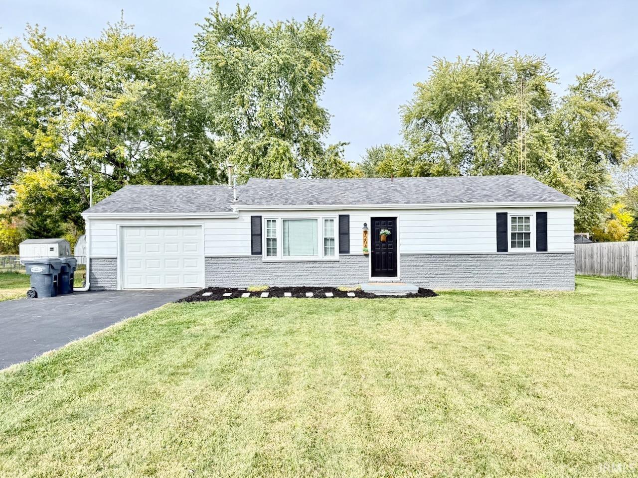 9204 E Miller Street