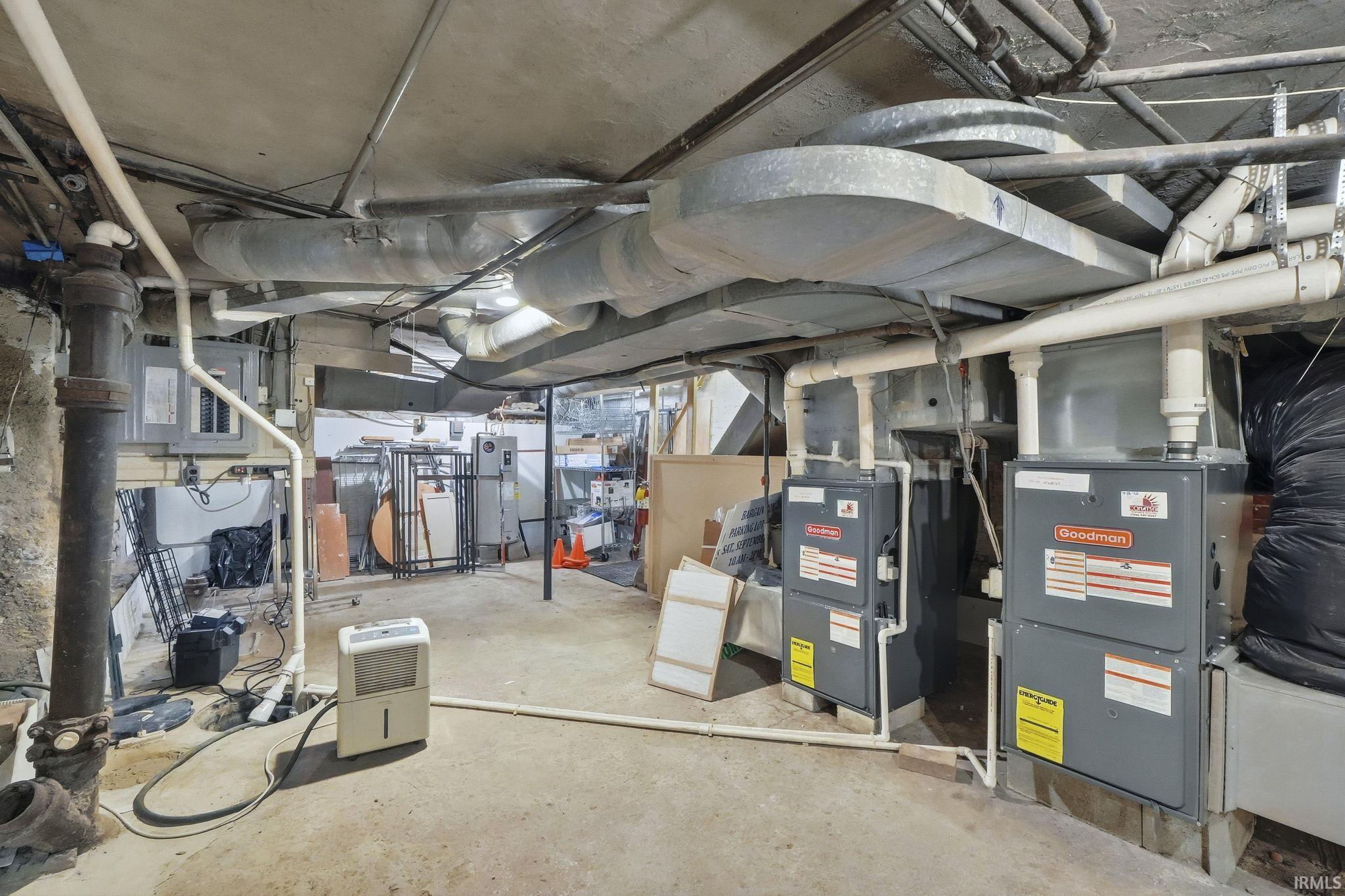 607 E Charles Street