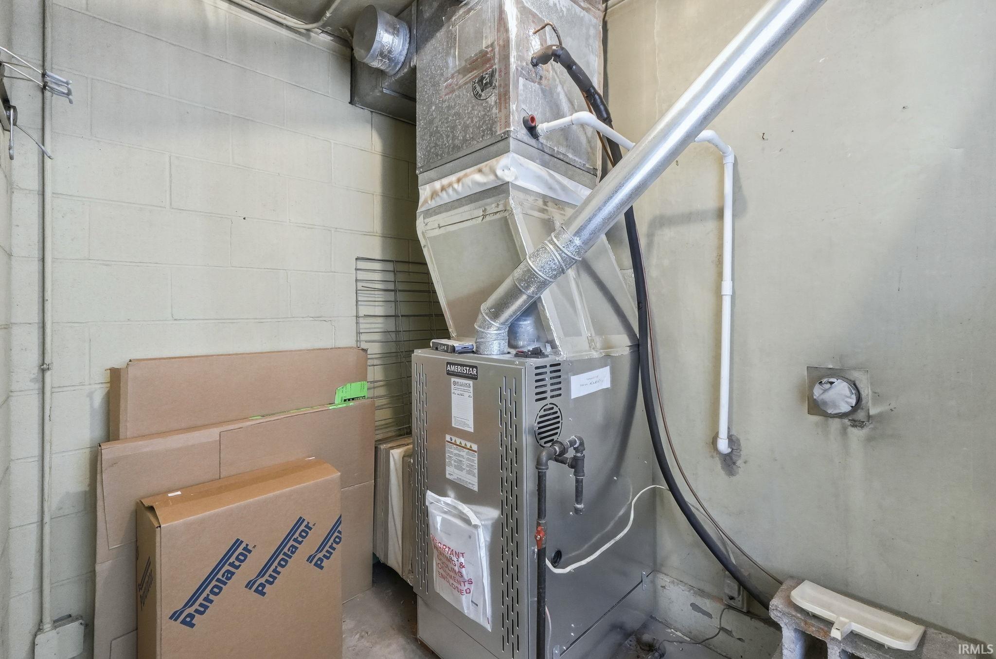 607 E Charles Street