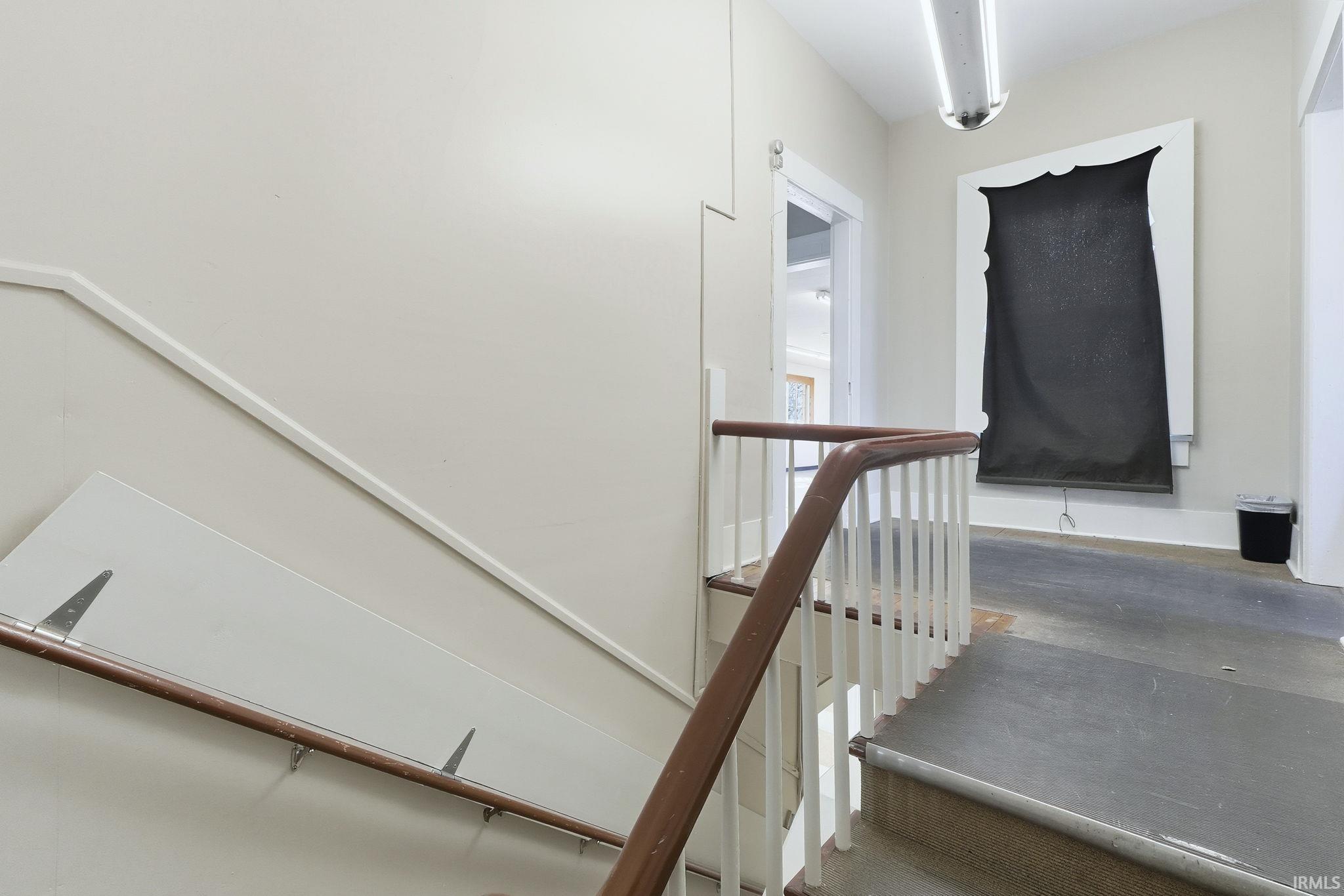 607 E Charles Street