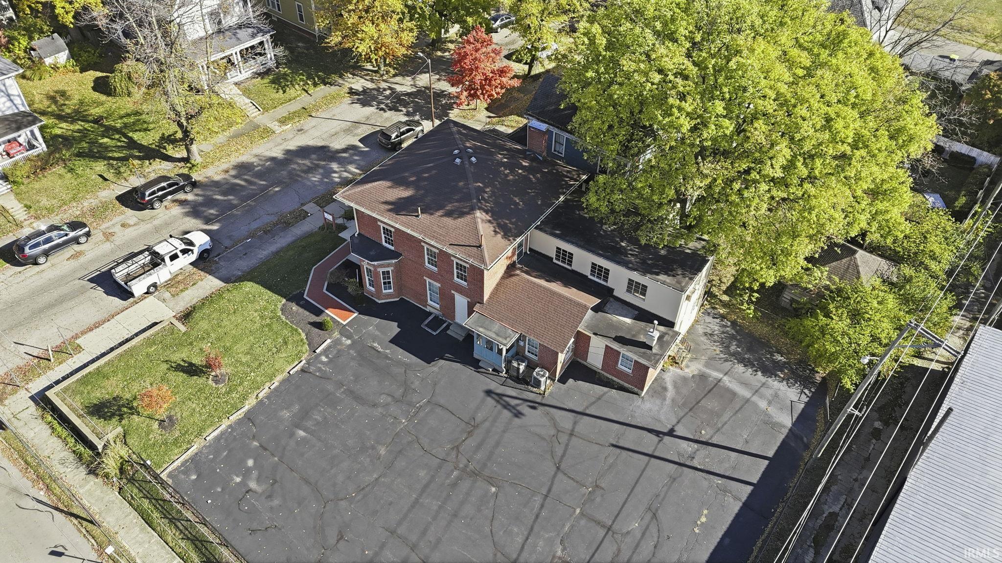 607 E Charles Street