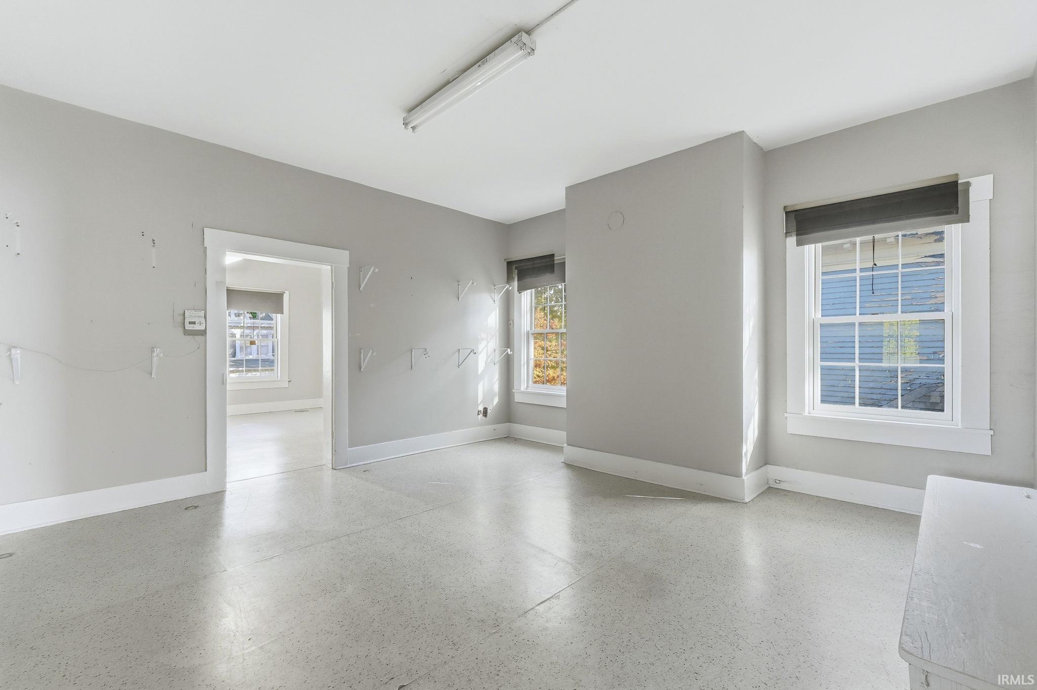 607 E Charles Street