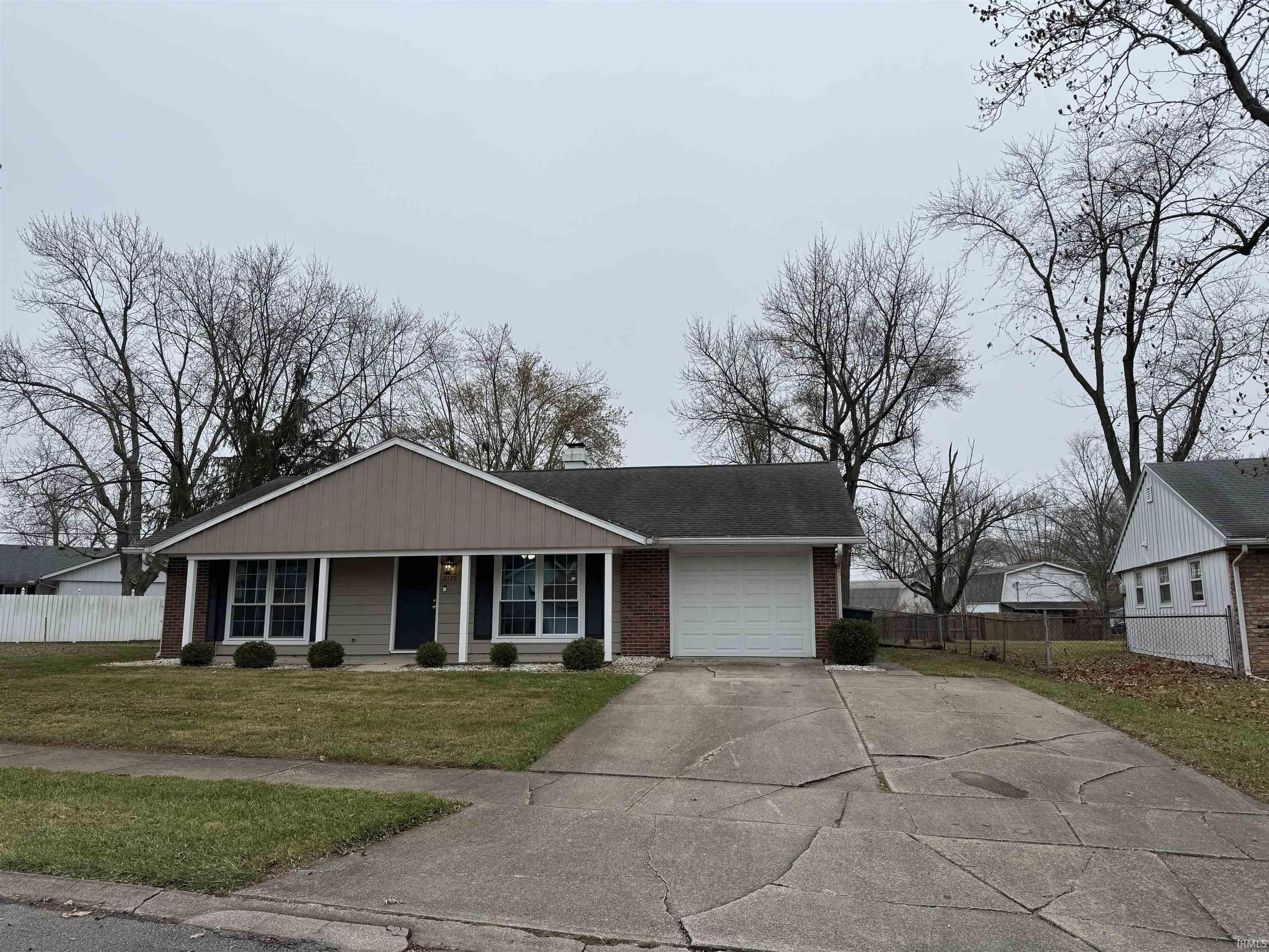 2729 N Winston Drive