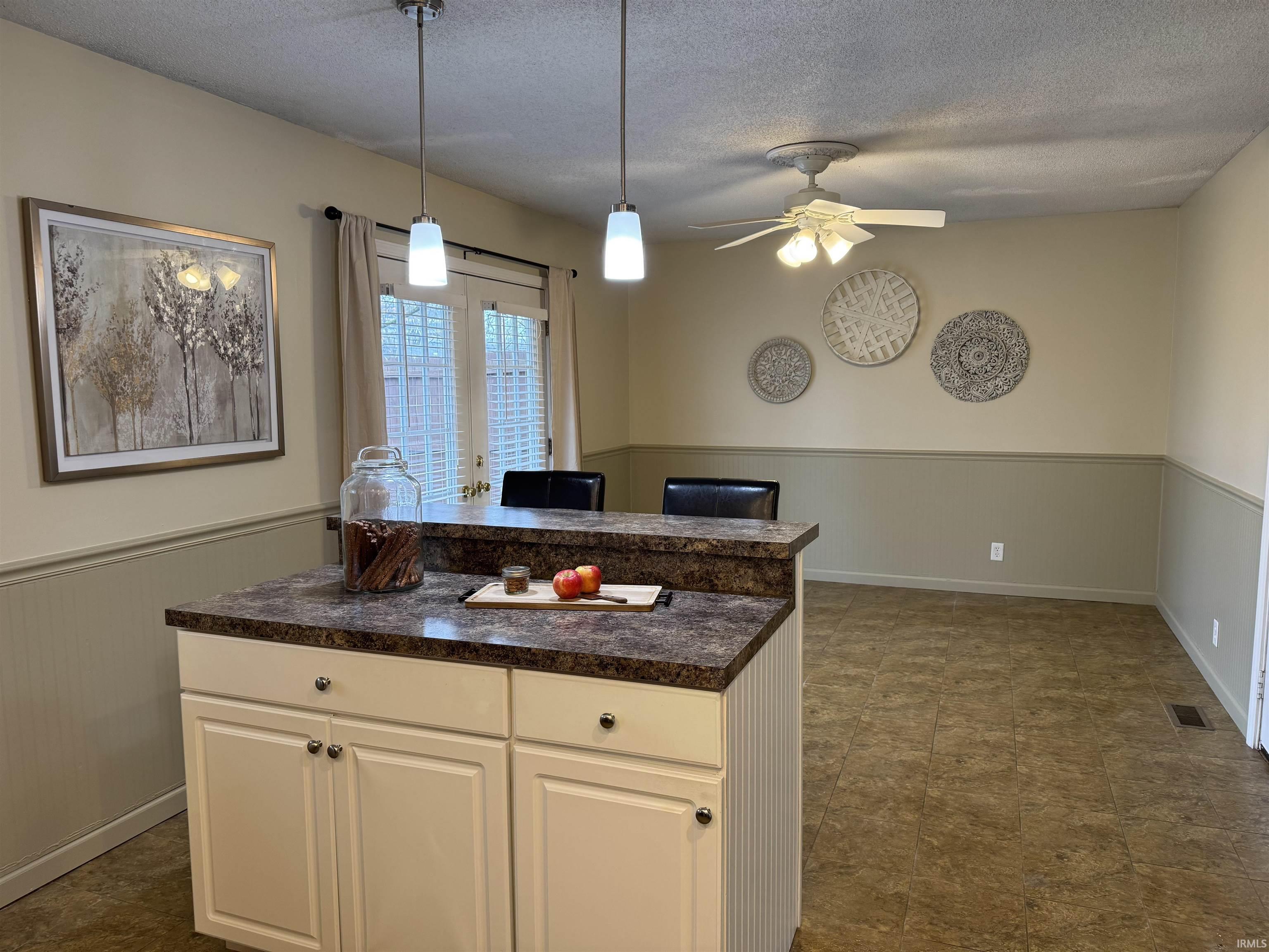 2729 N Winston Drive