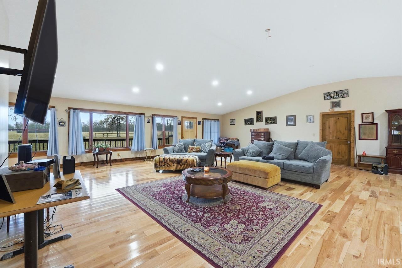 7020 E CR 581 N Road