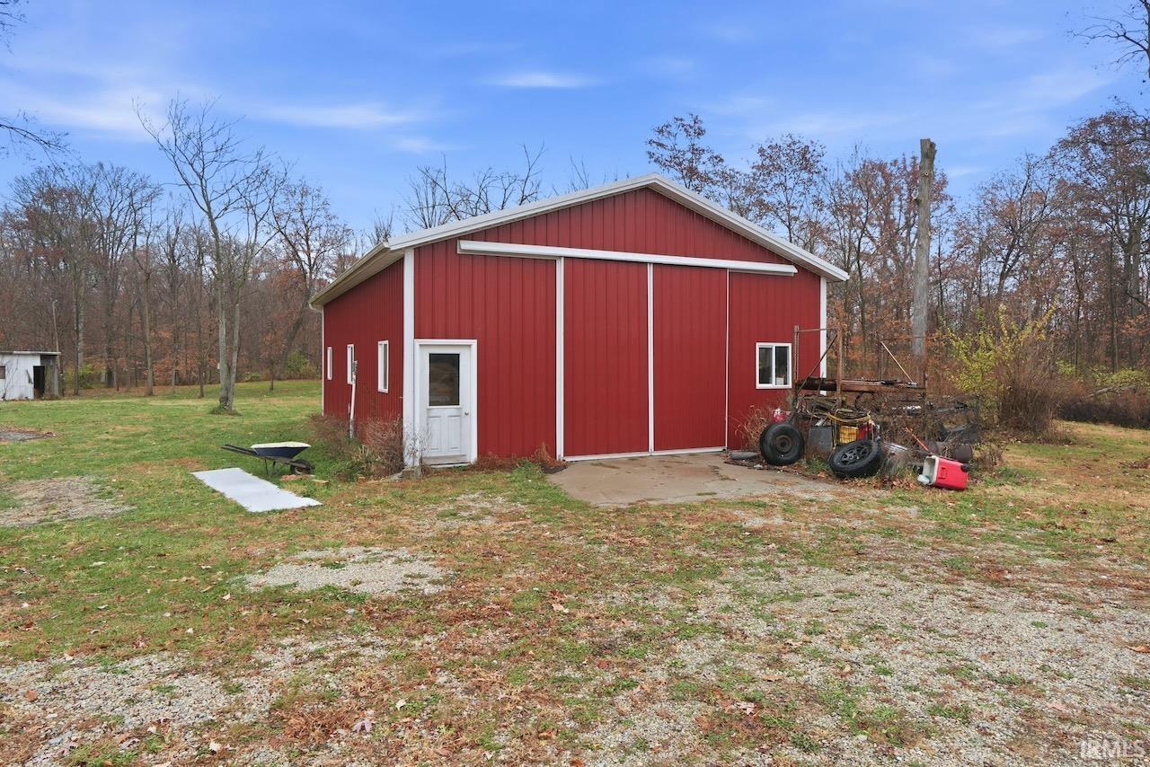 7020 E CR 581 N Road