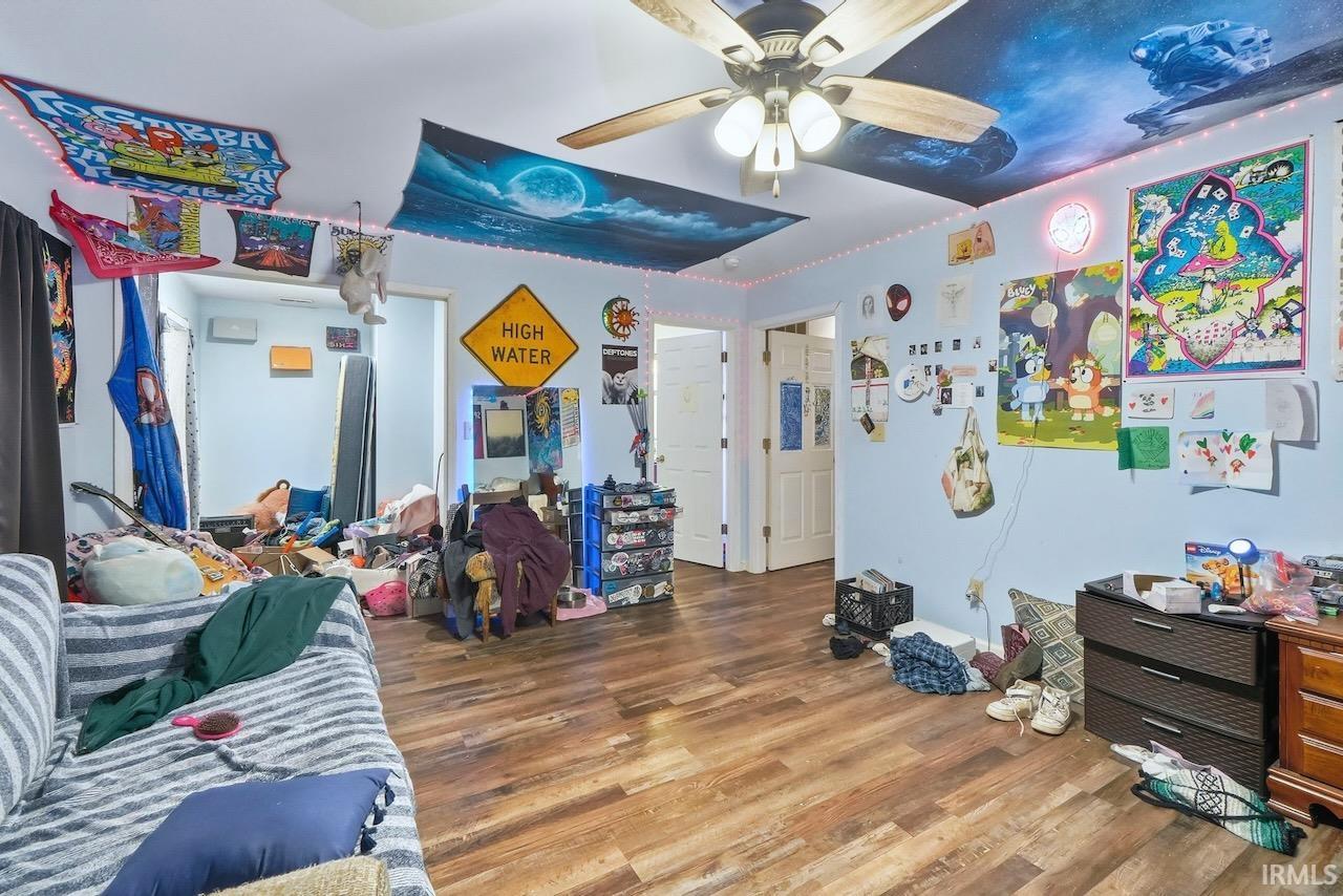 7020 E CR 581 N Road