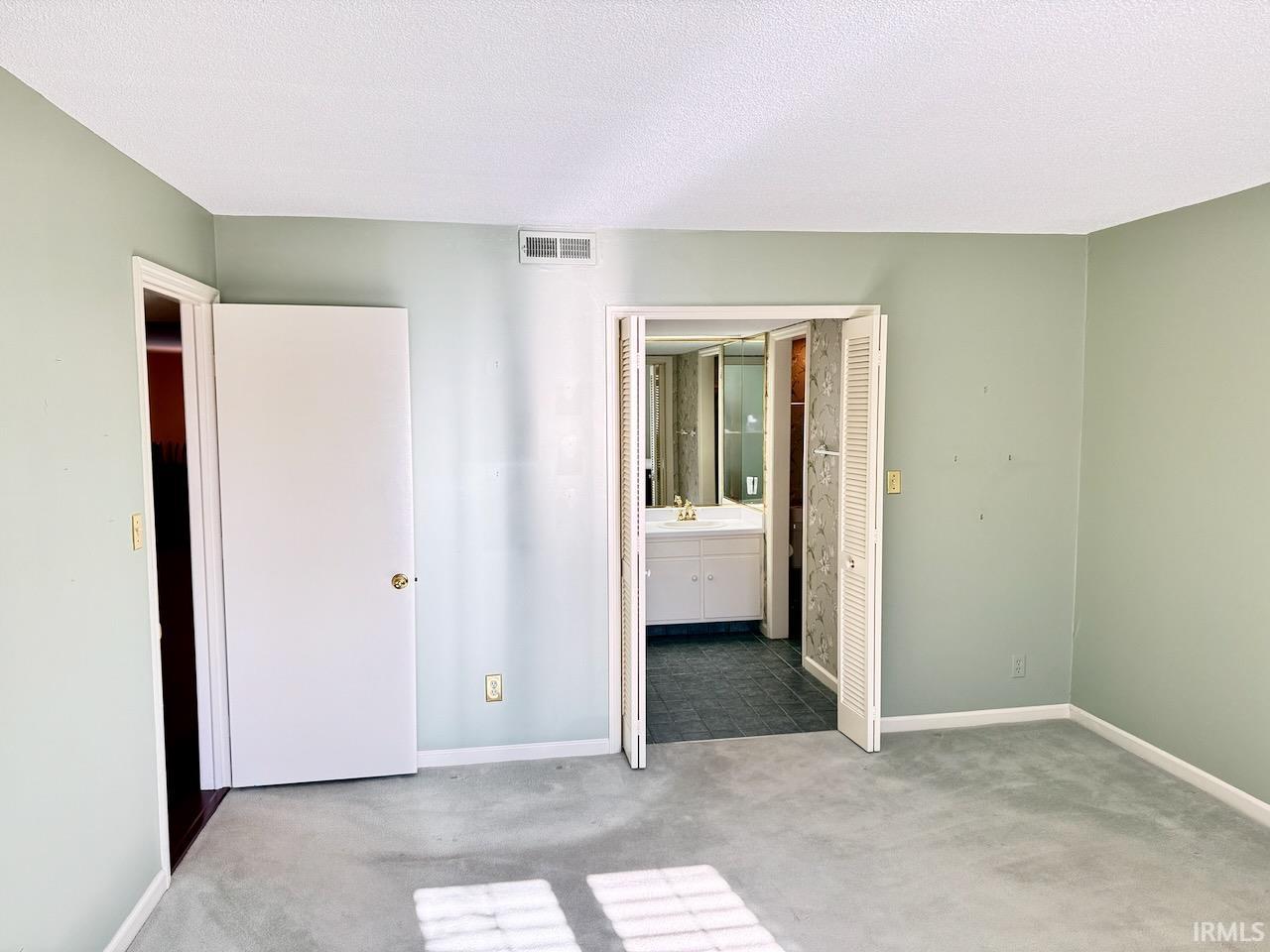 4501 N Wheeling 2-306 Avenue Unit: 2-306